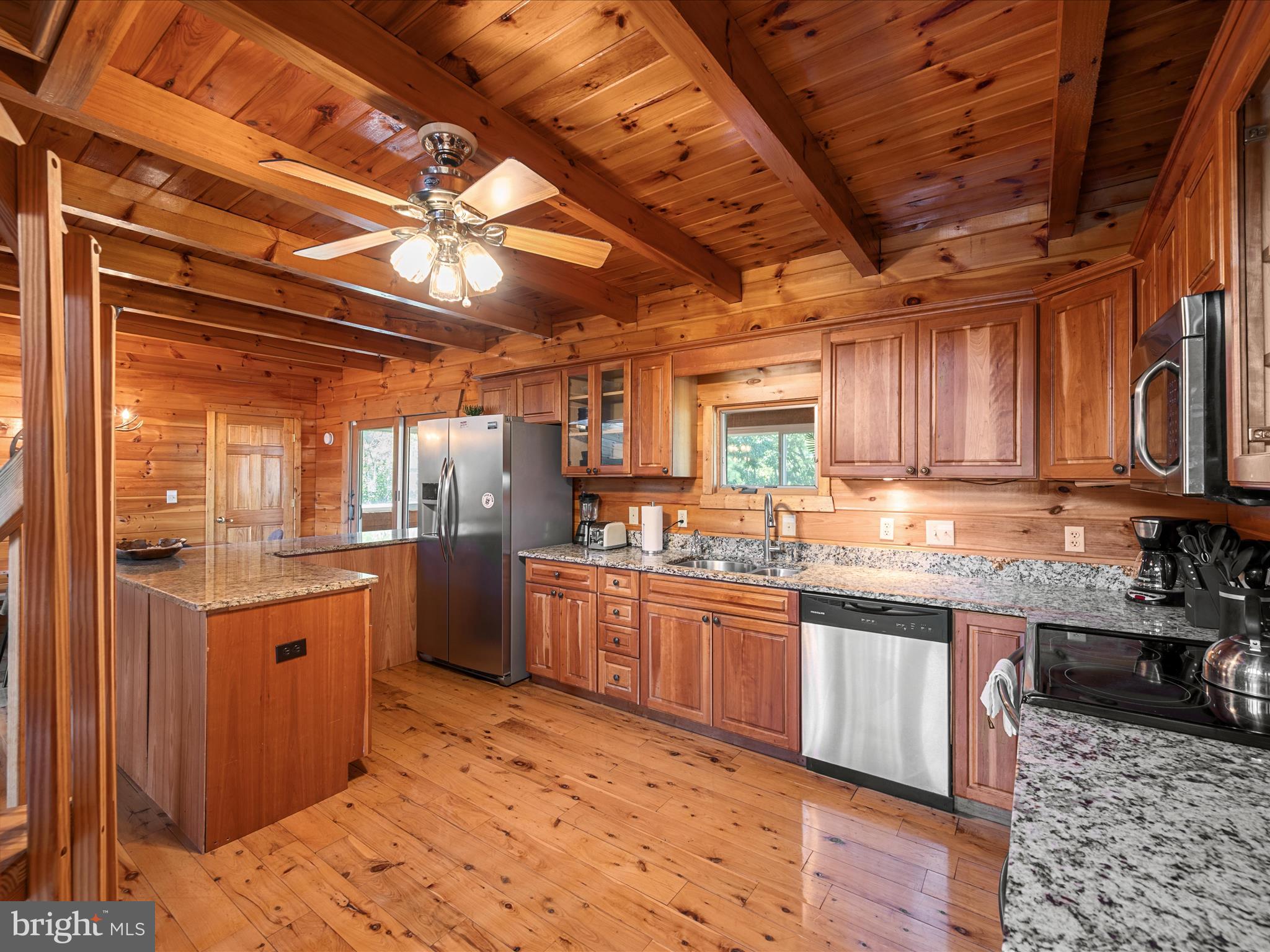 CACAPON SOUTH - Residential