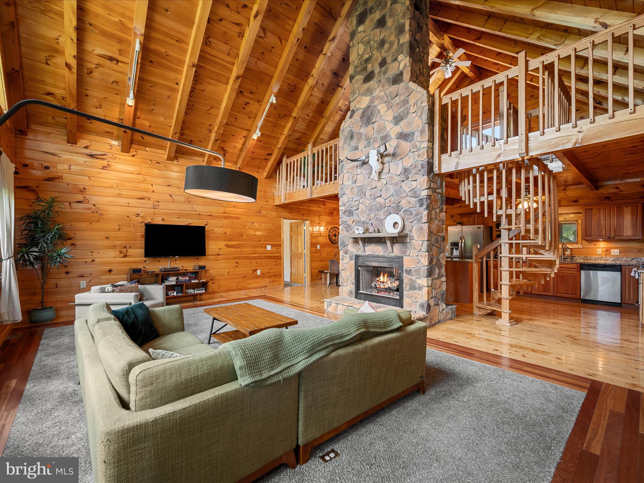 CACAPON SOUTH - Residential