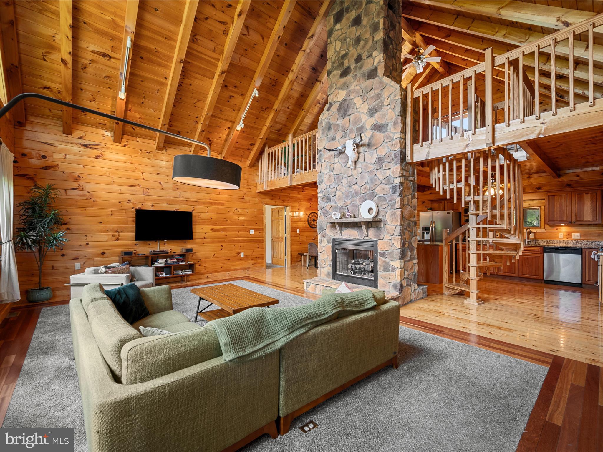 CACAPON SOUTH - Residential