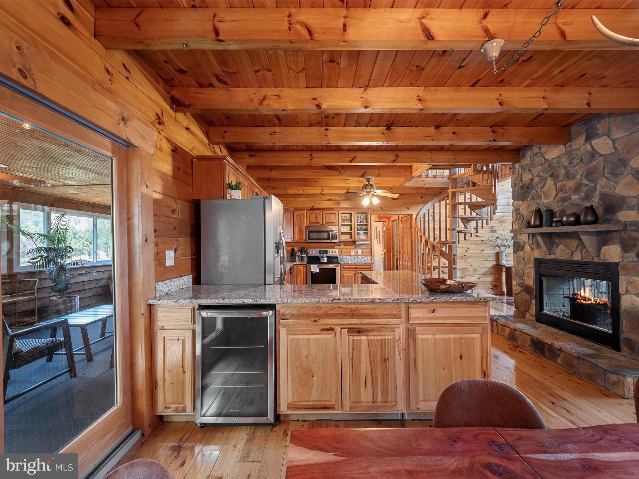 CACAPON SOUTH - Residential