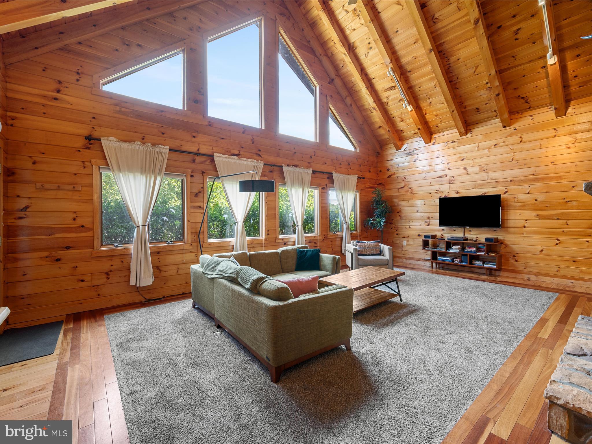 CACAPON SOUTH - Residential