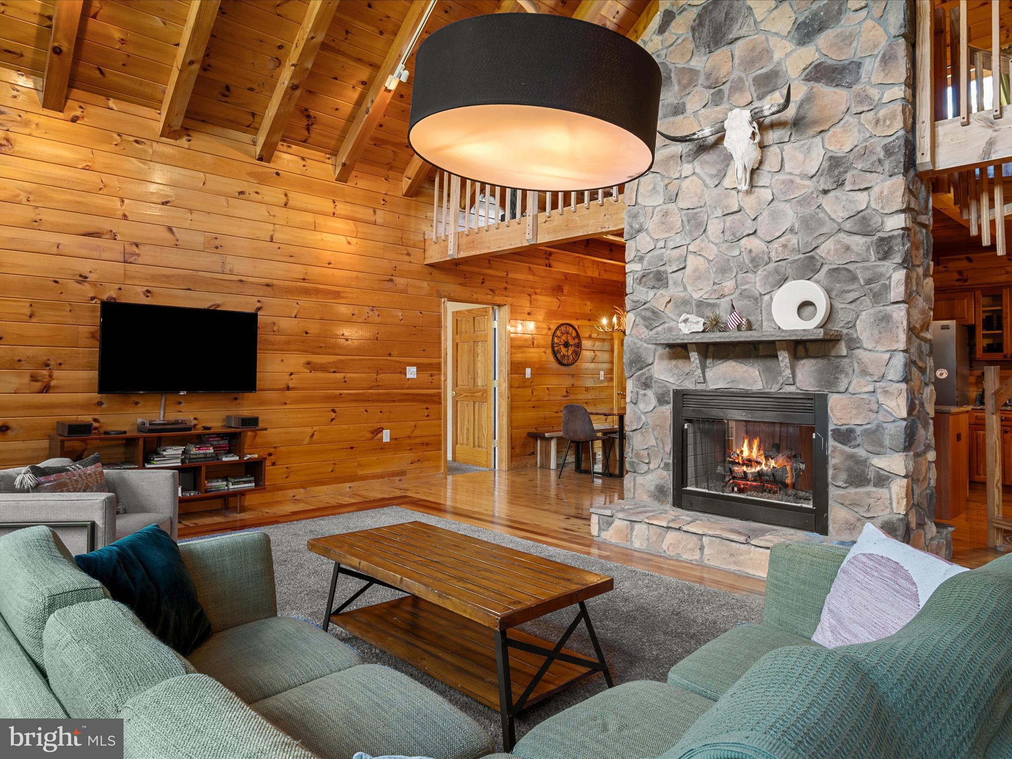 CACAPON SOUTH - Residential