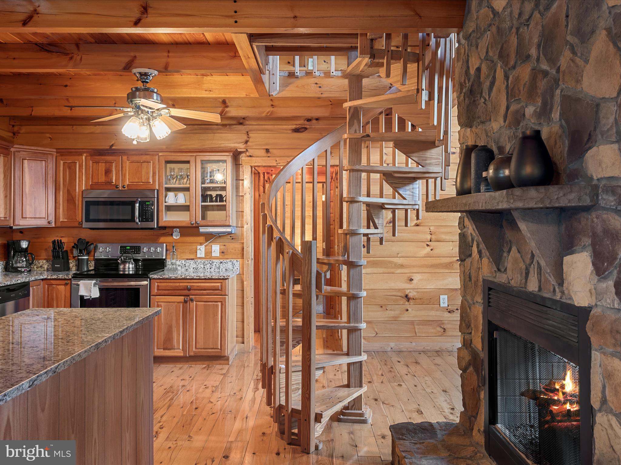 CACAPON SOUTH - Residential