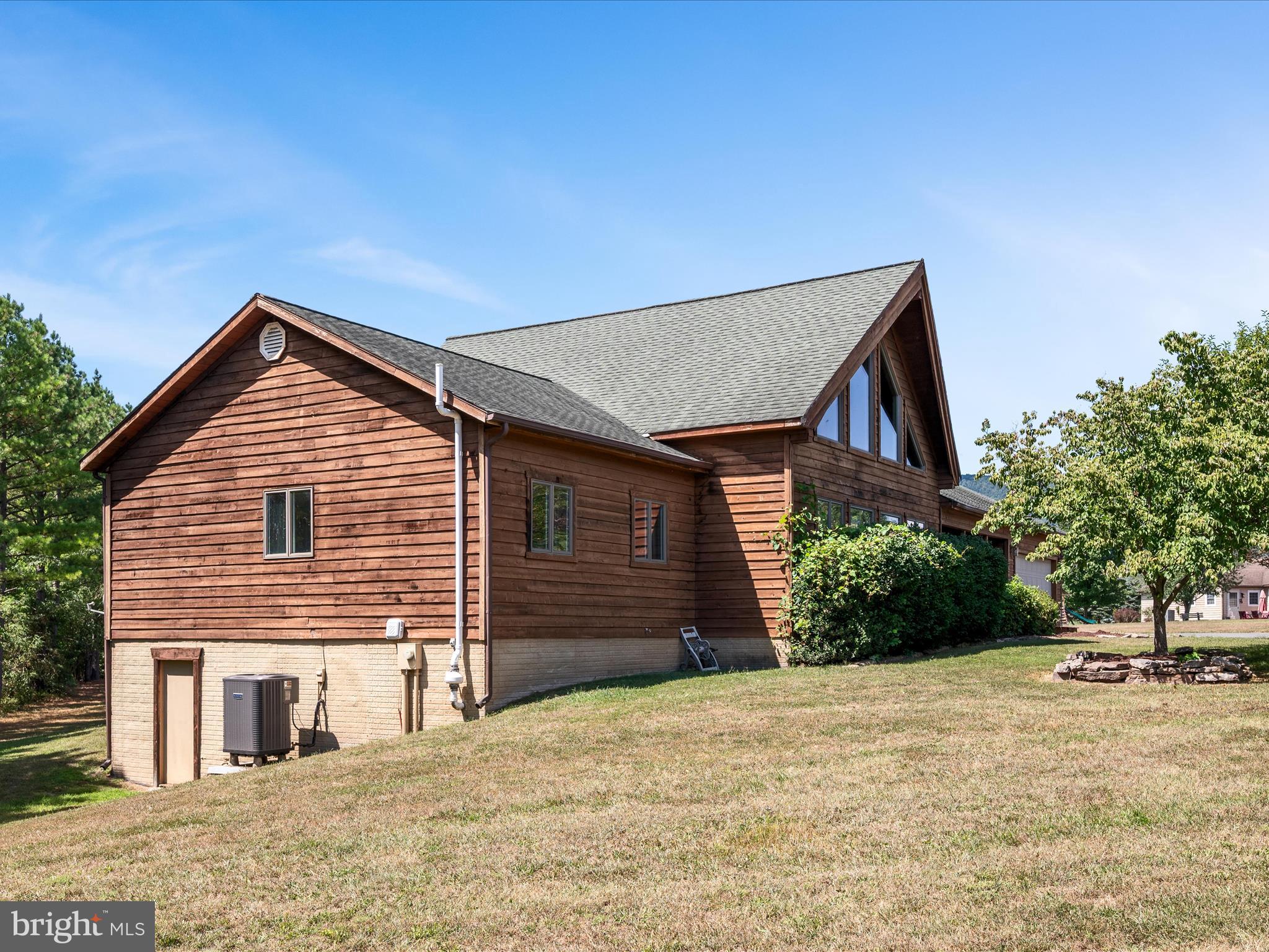 CACAPON SOUTH - Residential