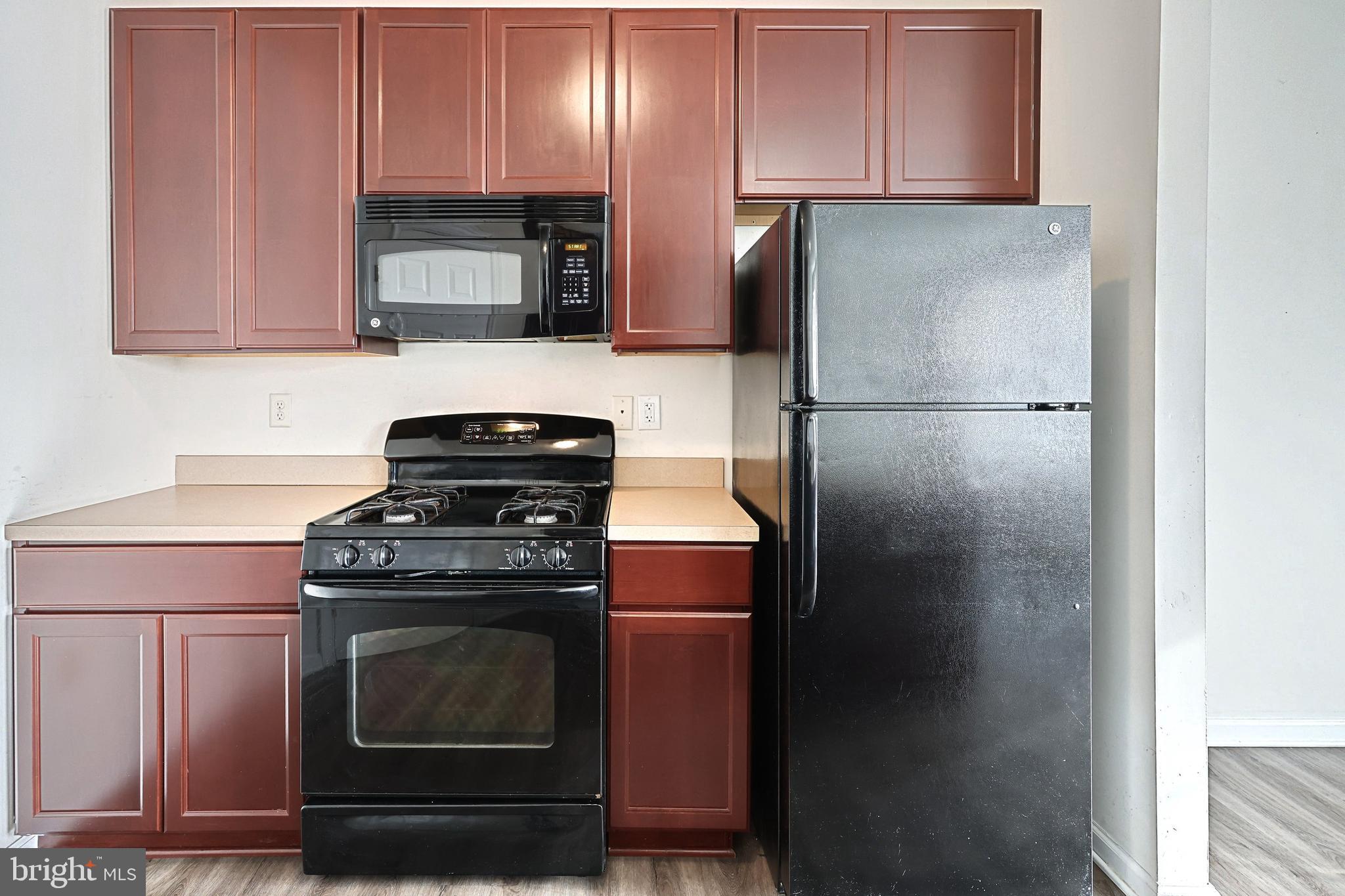WOODCREST HILLS - Residential