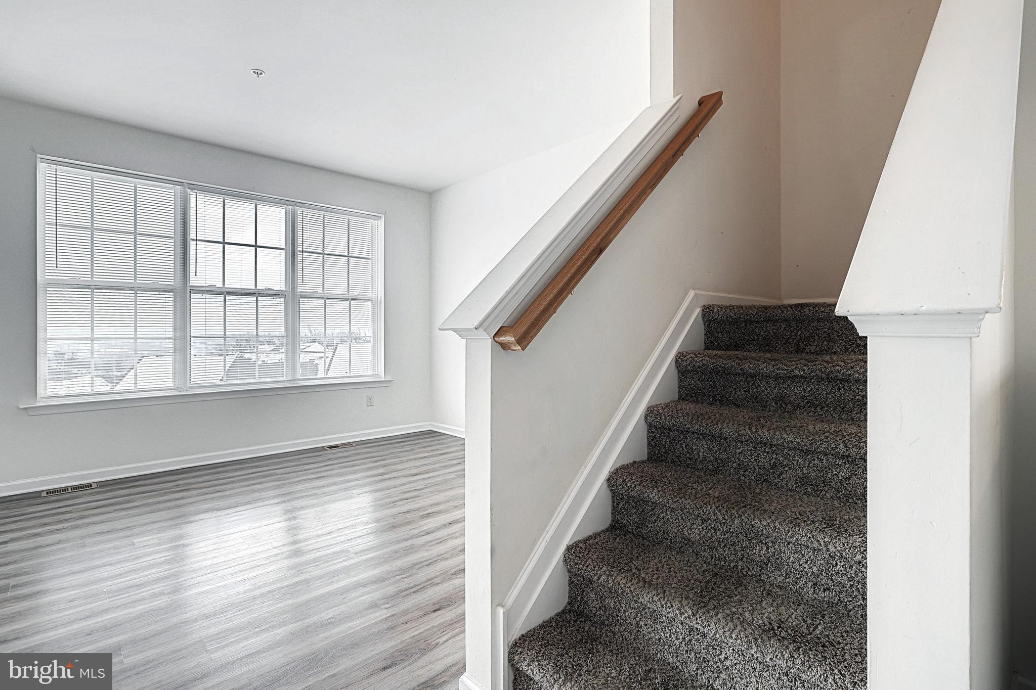 WOODCREST HILLS - Residential