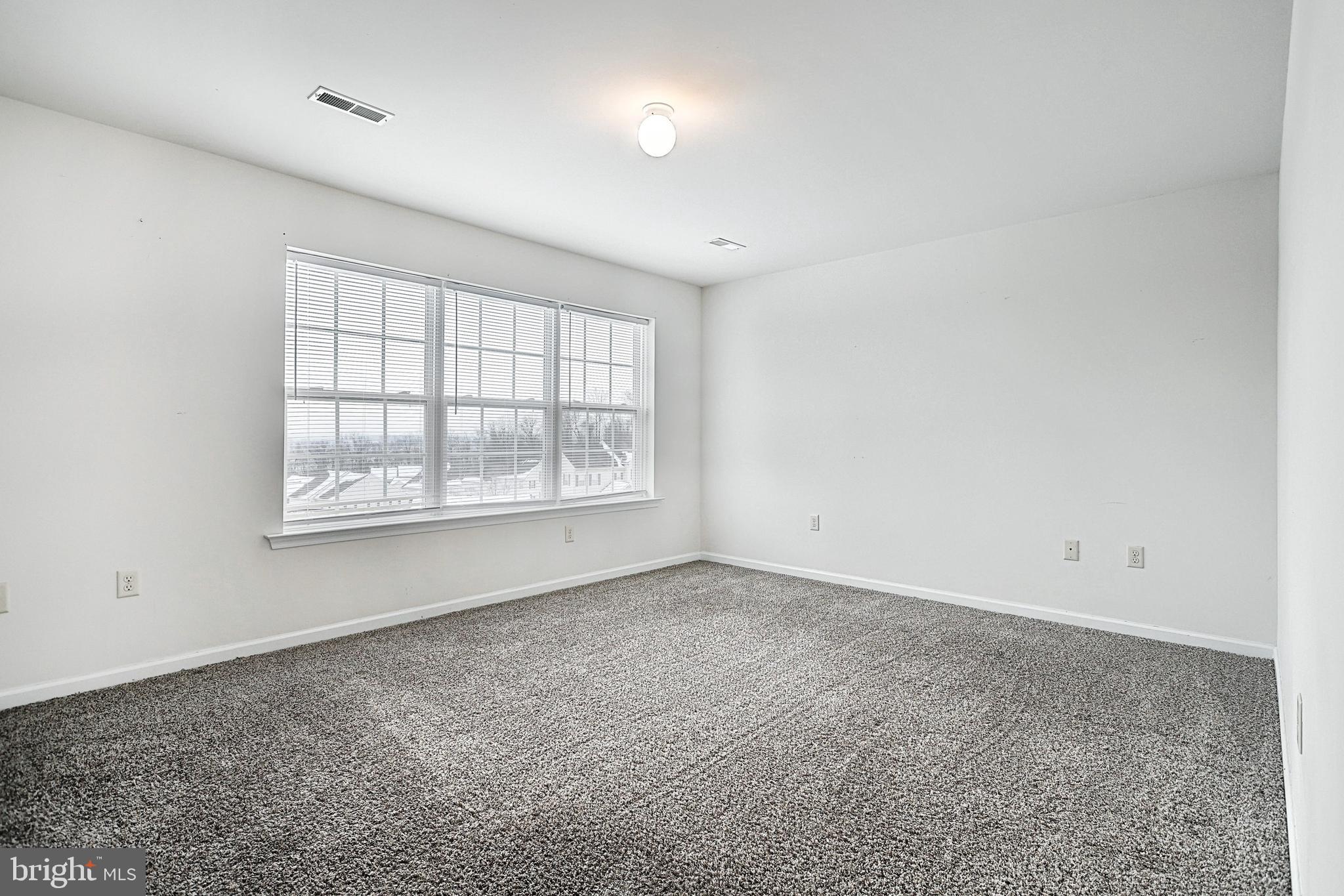 WOODCREST HILLS - Residential