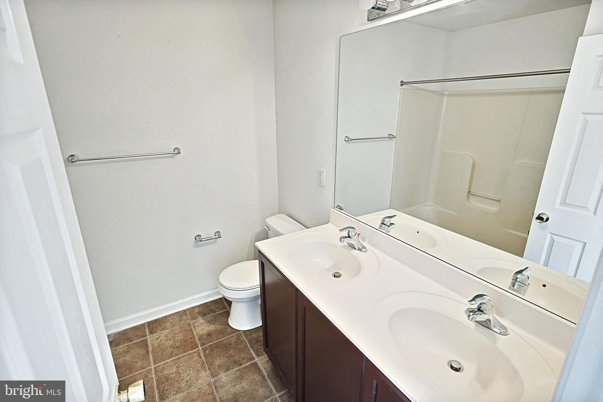 WOODCREST HILLS - Residential