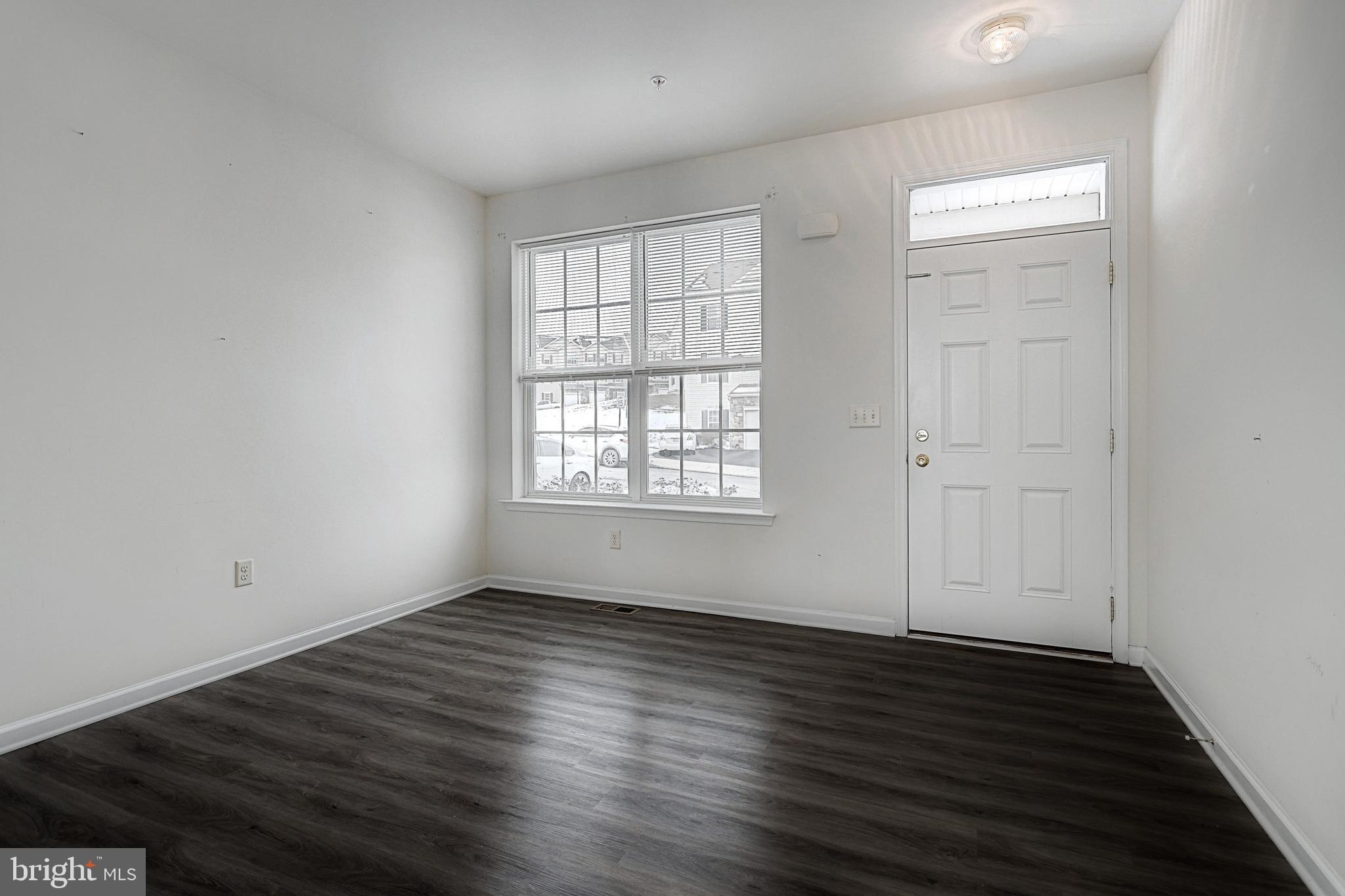 WOODCREST HILLS - Residential