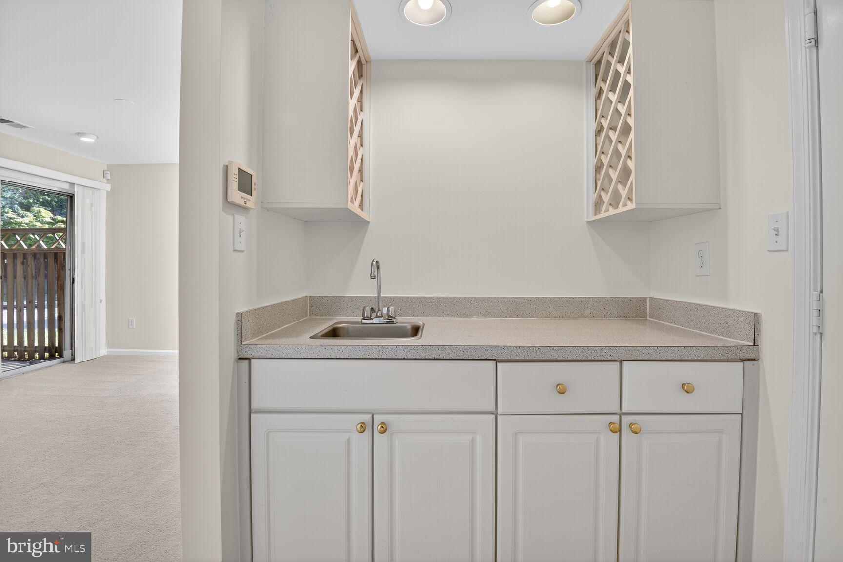 FALLSTONE - Residential