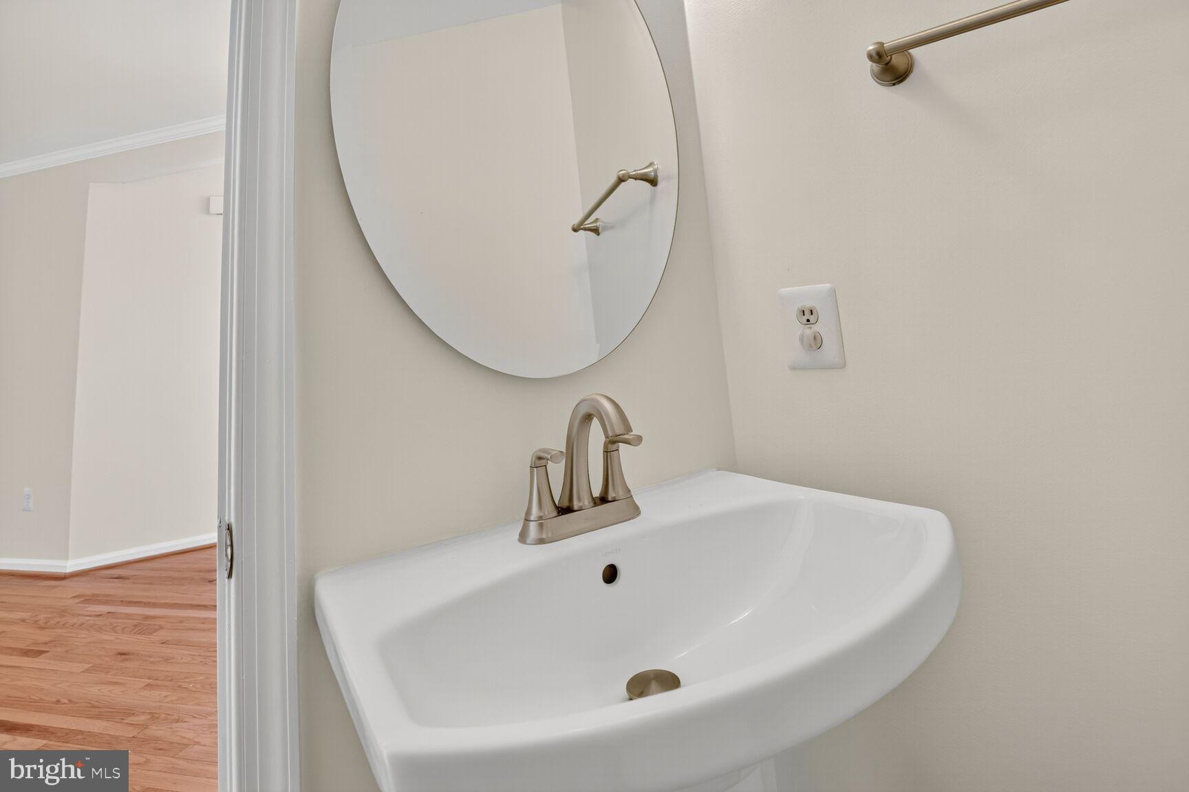 FALLSTONE - Residential