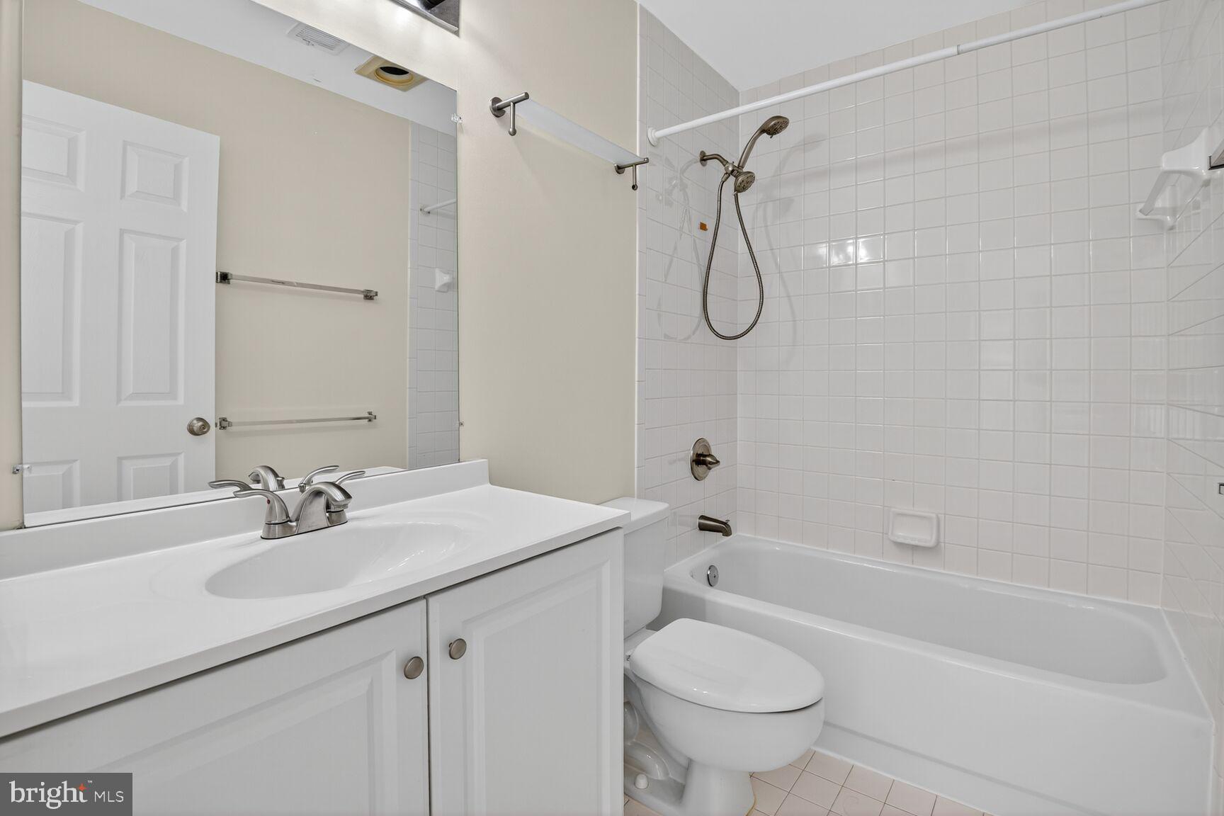 FALLSTONE - Residential