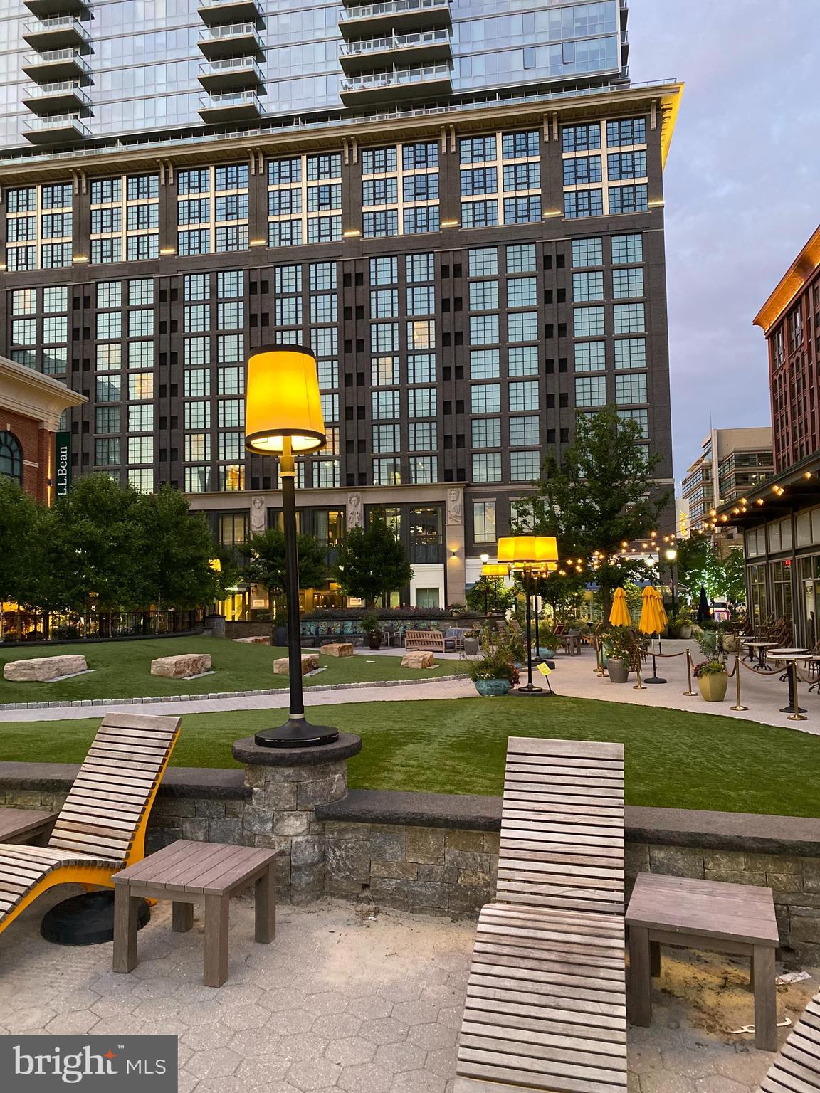 FALLSTONE - Residential