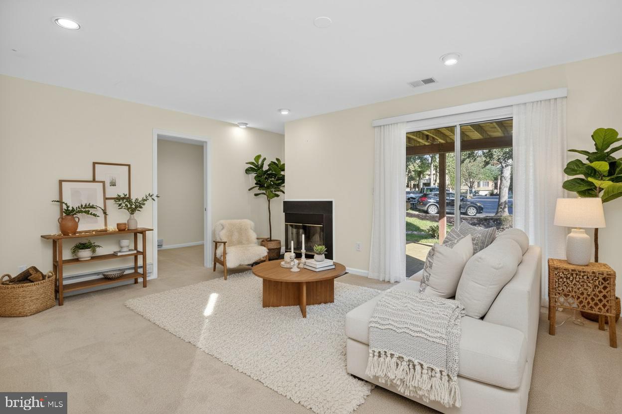 FALLSTONE - Residential