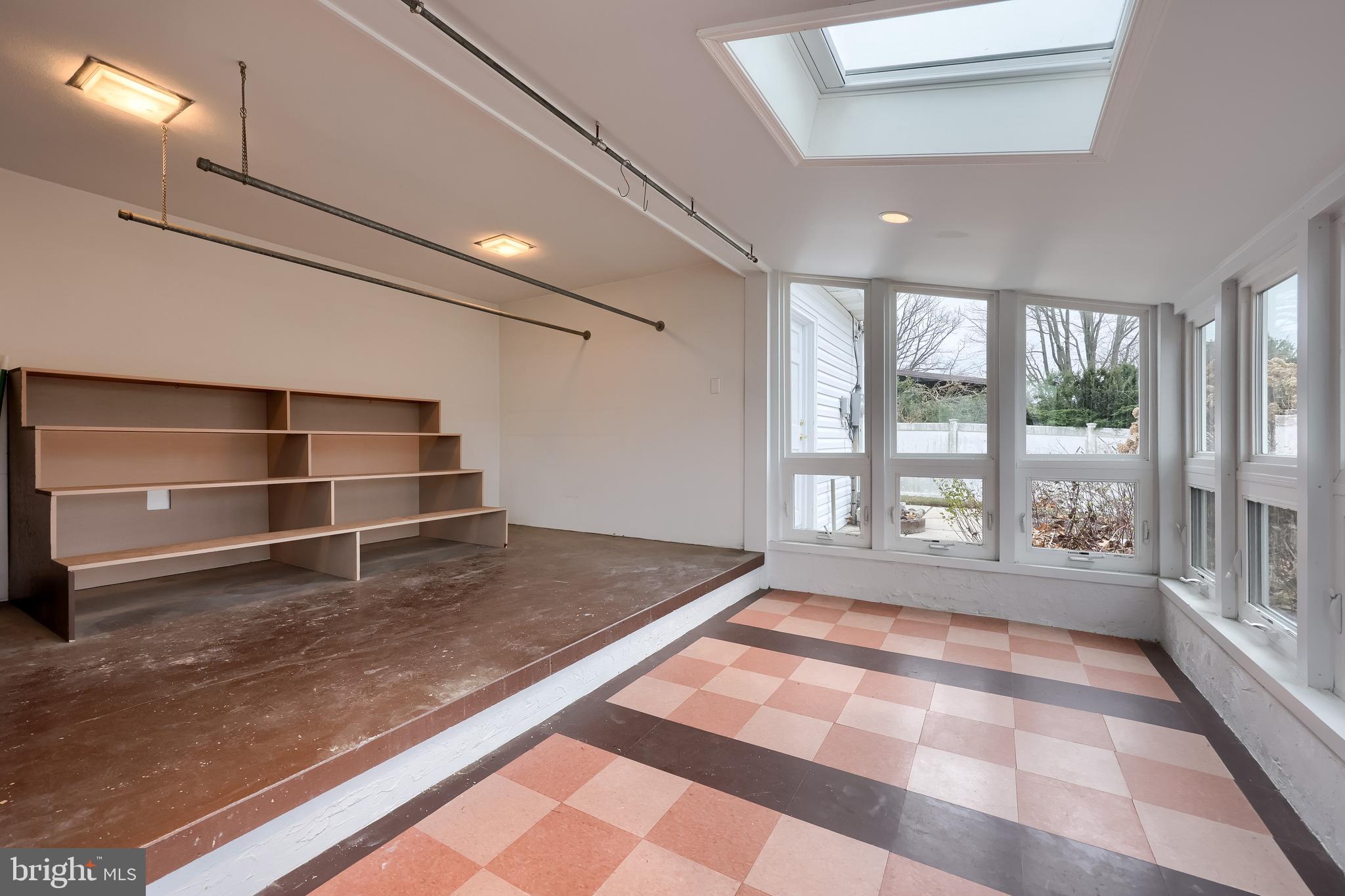 ORCHARD HILL - Residential