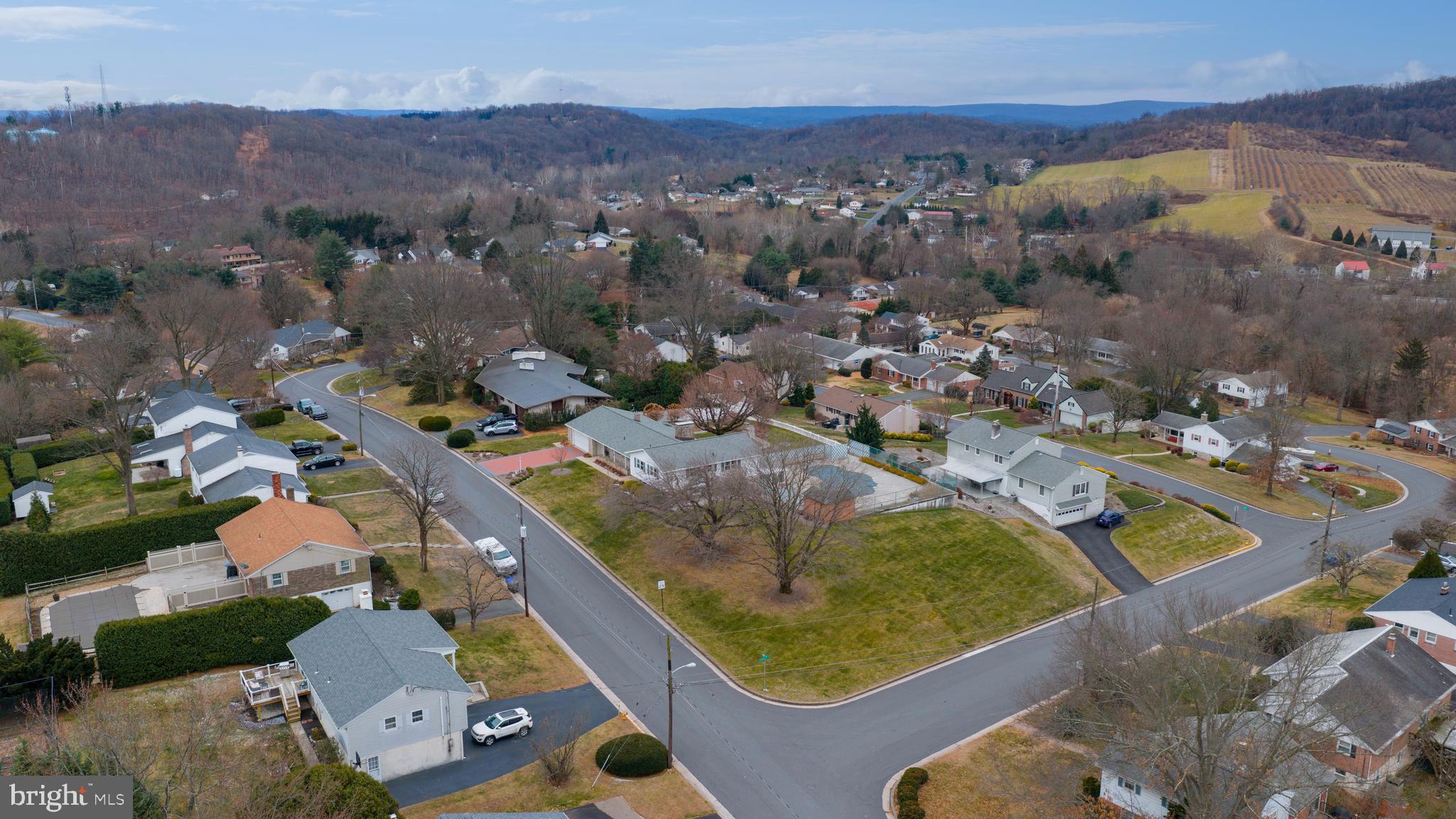 ORCHARD HILL - Residential