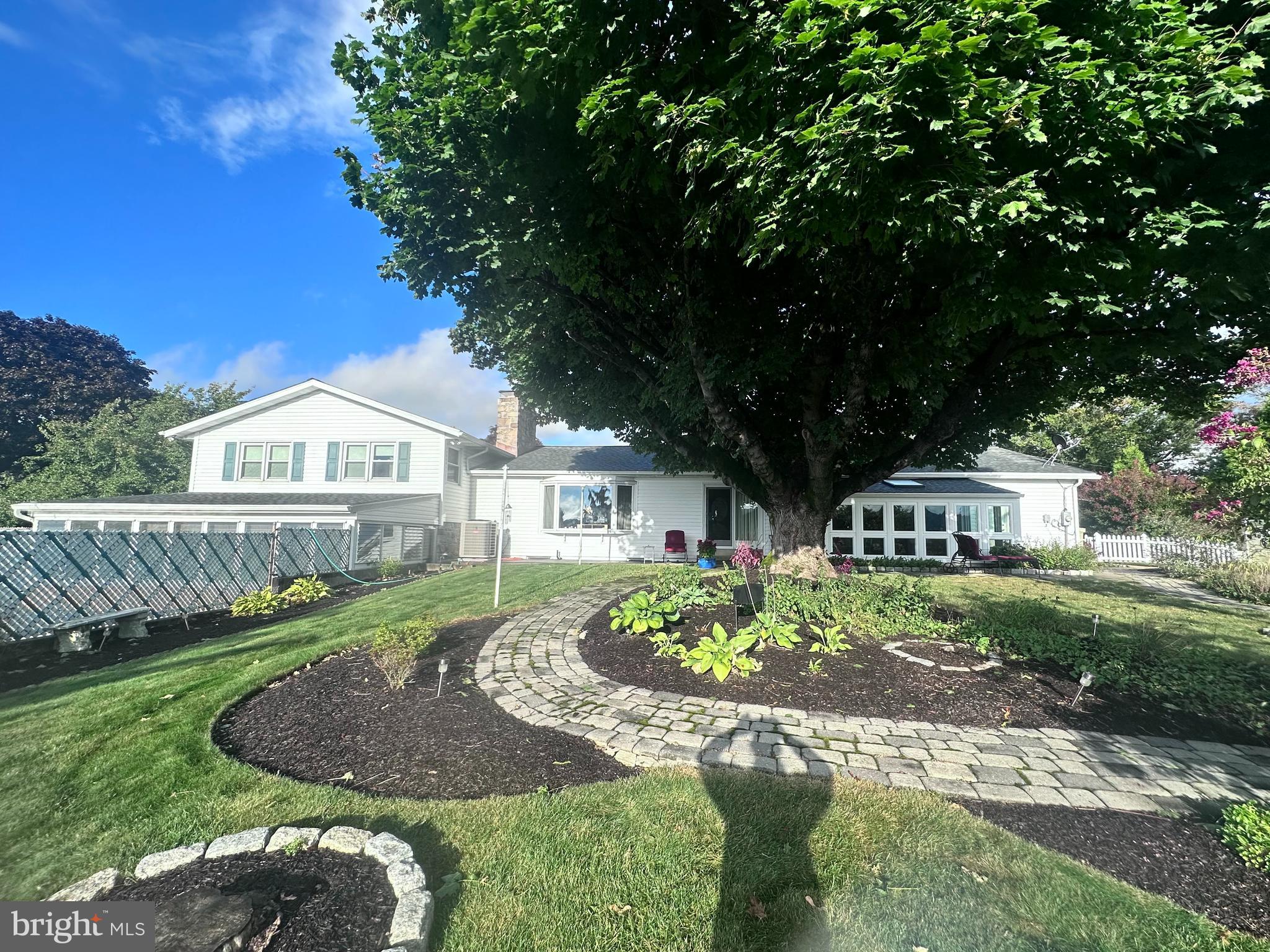 ORCHARD HILL - Residential