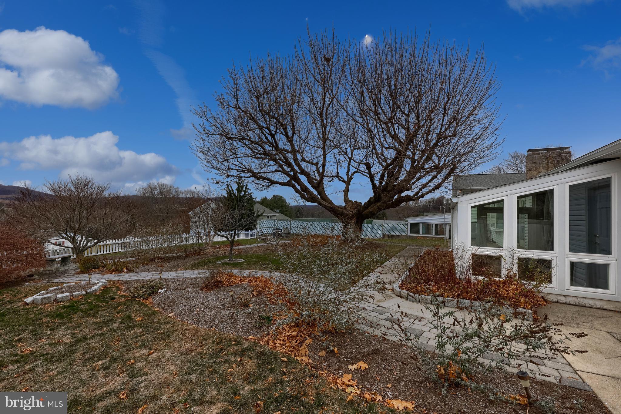 ORCHARD HILL - Residential