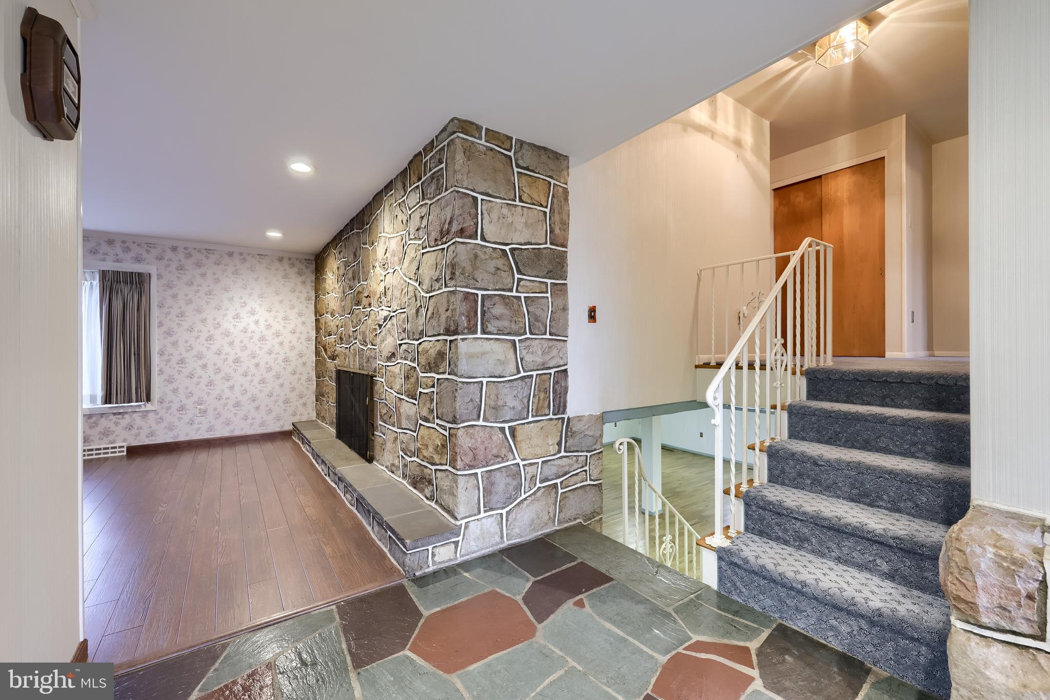 ORCHARD HILL - Residential