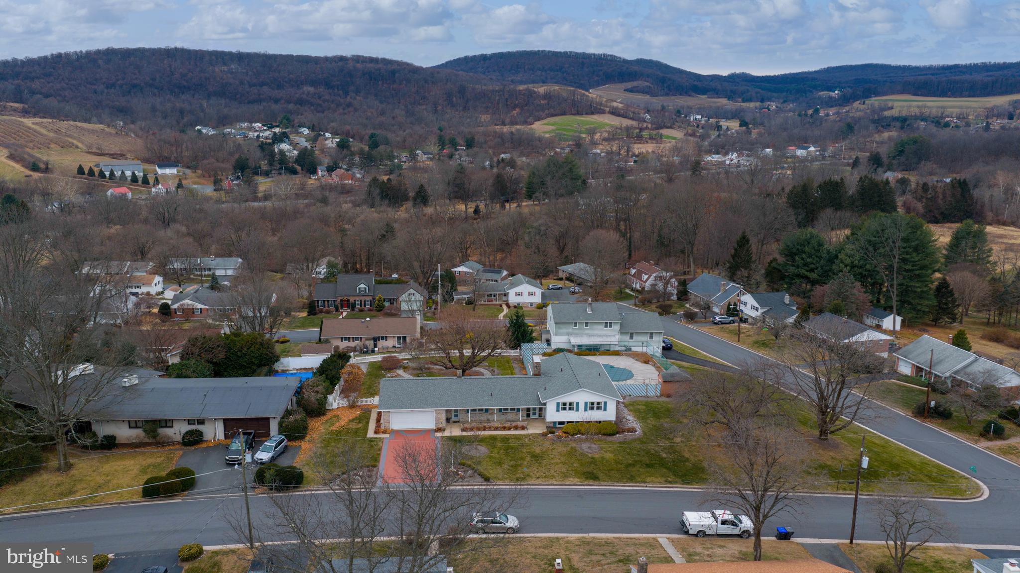 ORCHARD HILL - Residential