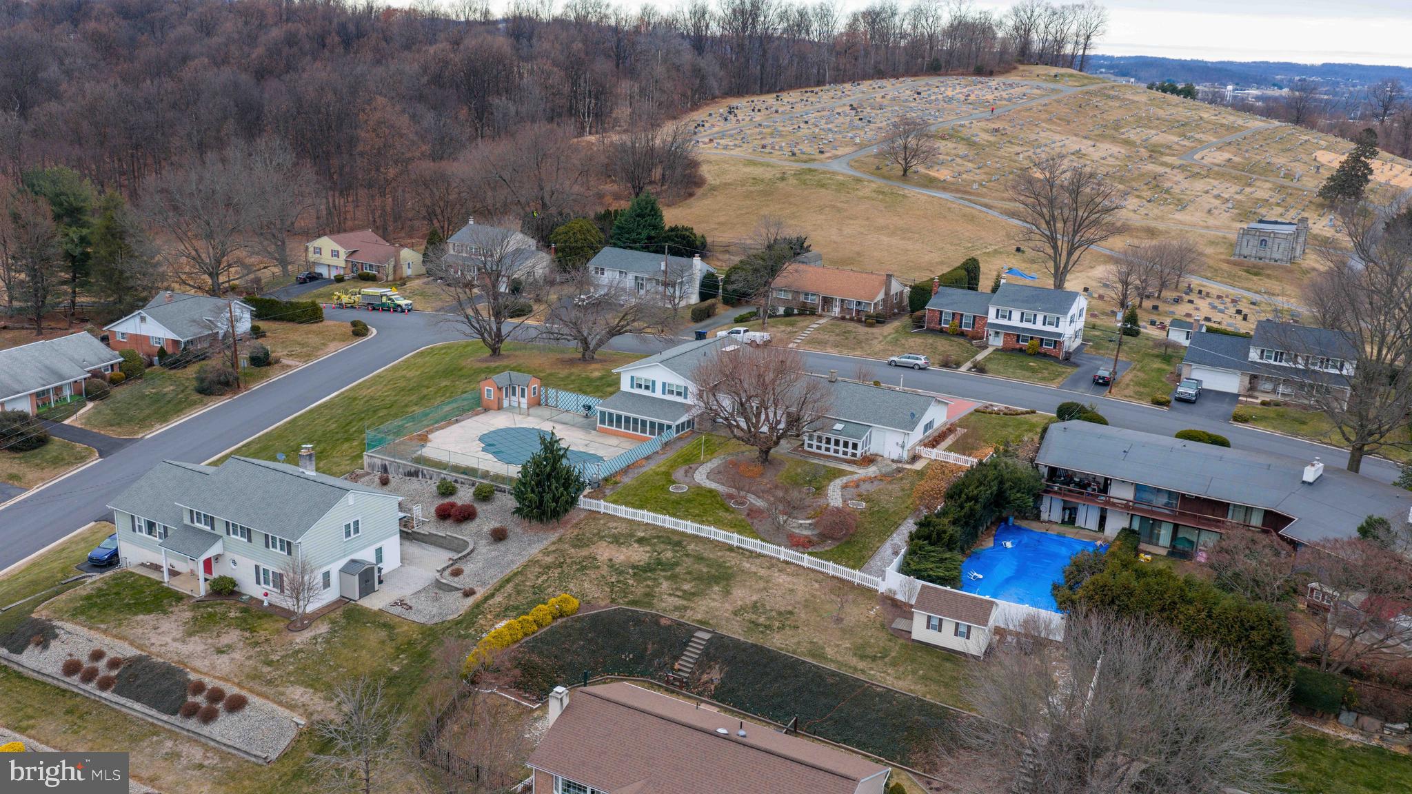 ORCHARD HILL - Residential