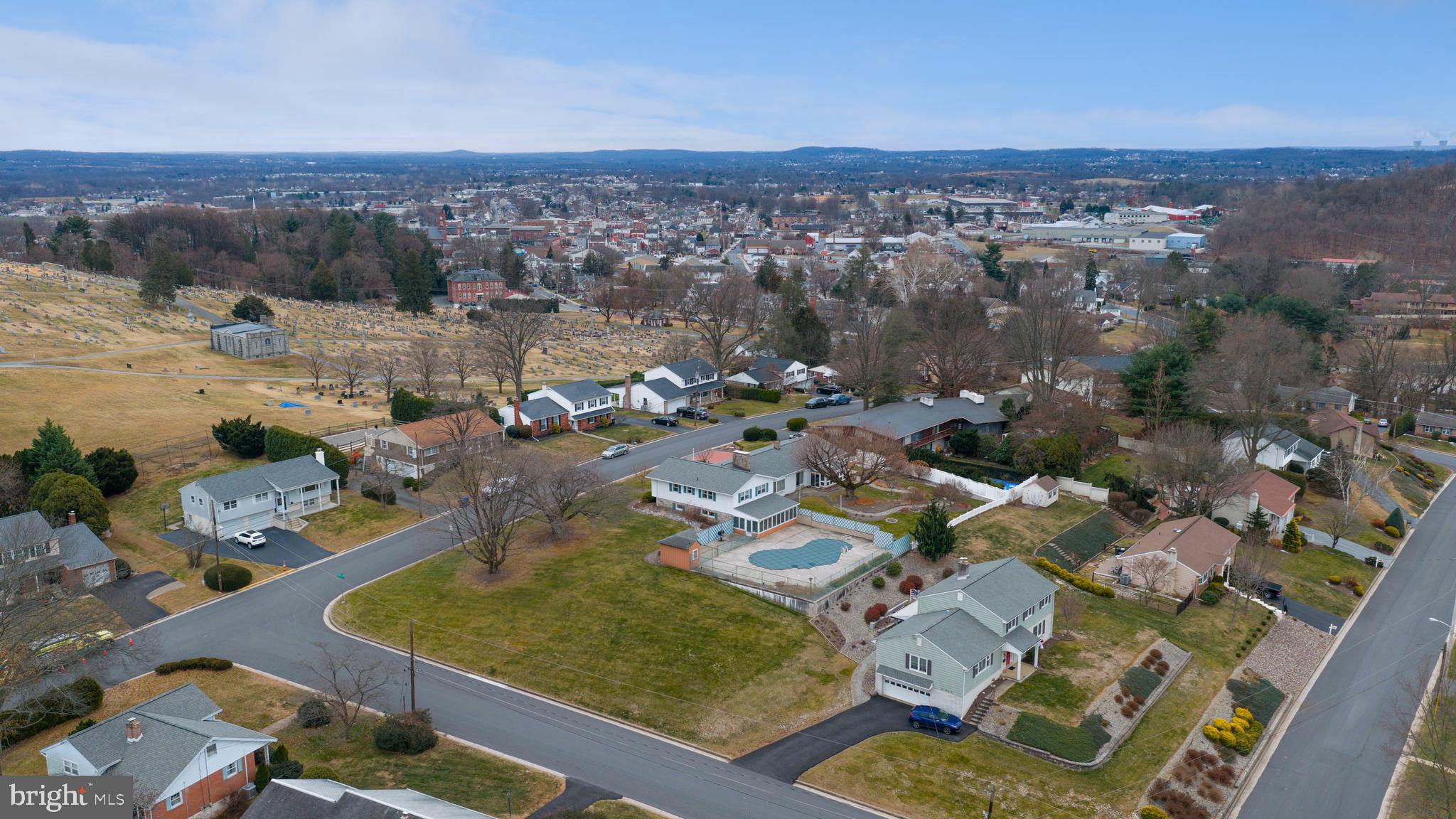 ORCHARD HILL - Residential