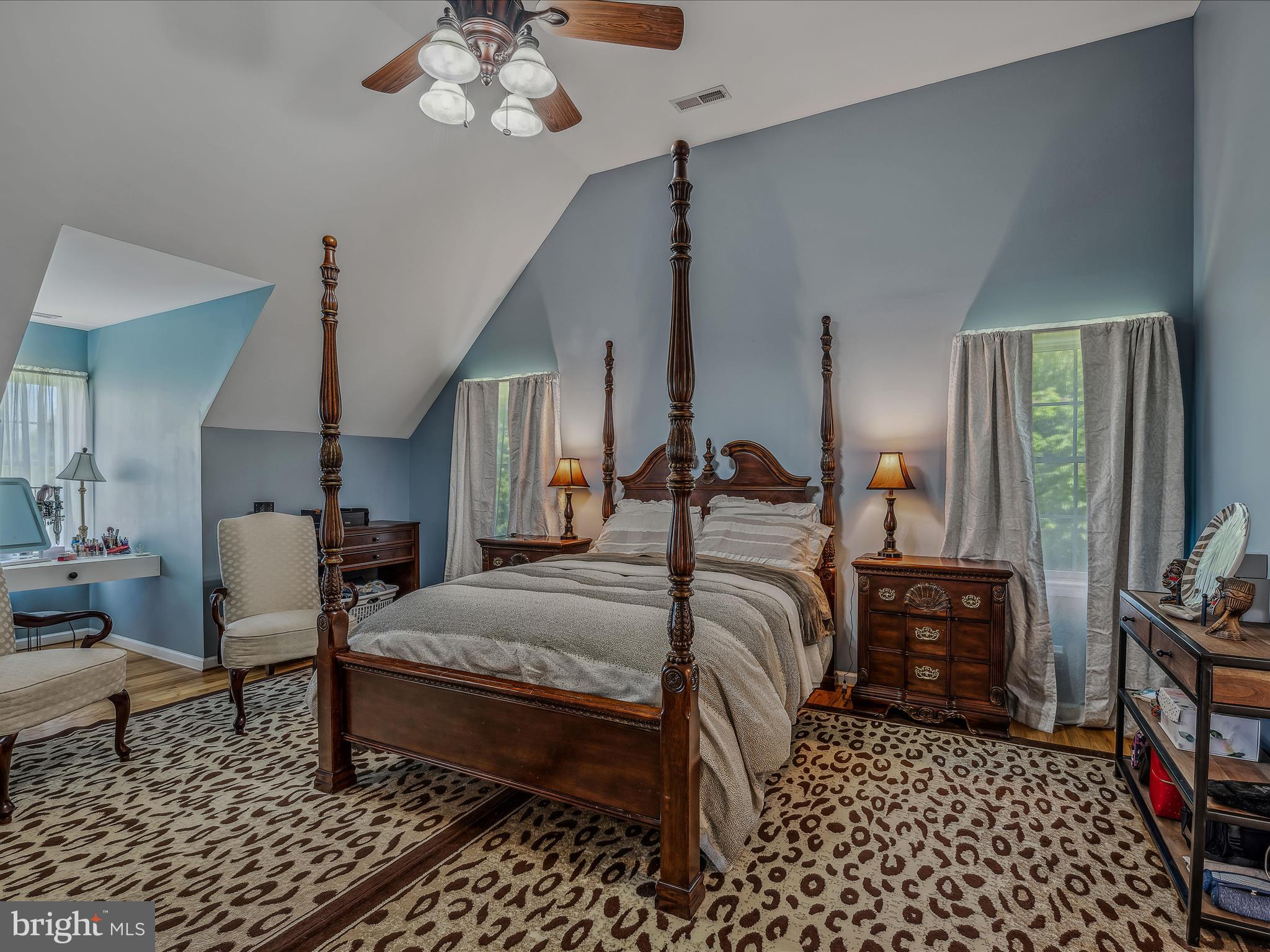 PEMBROKE GROVE - Residential