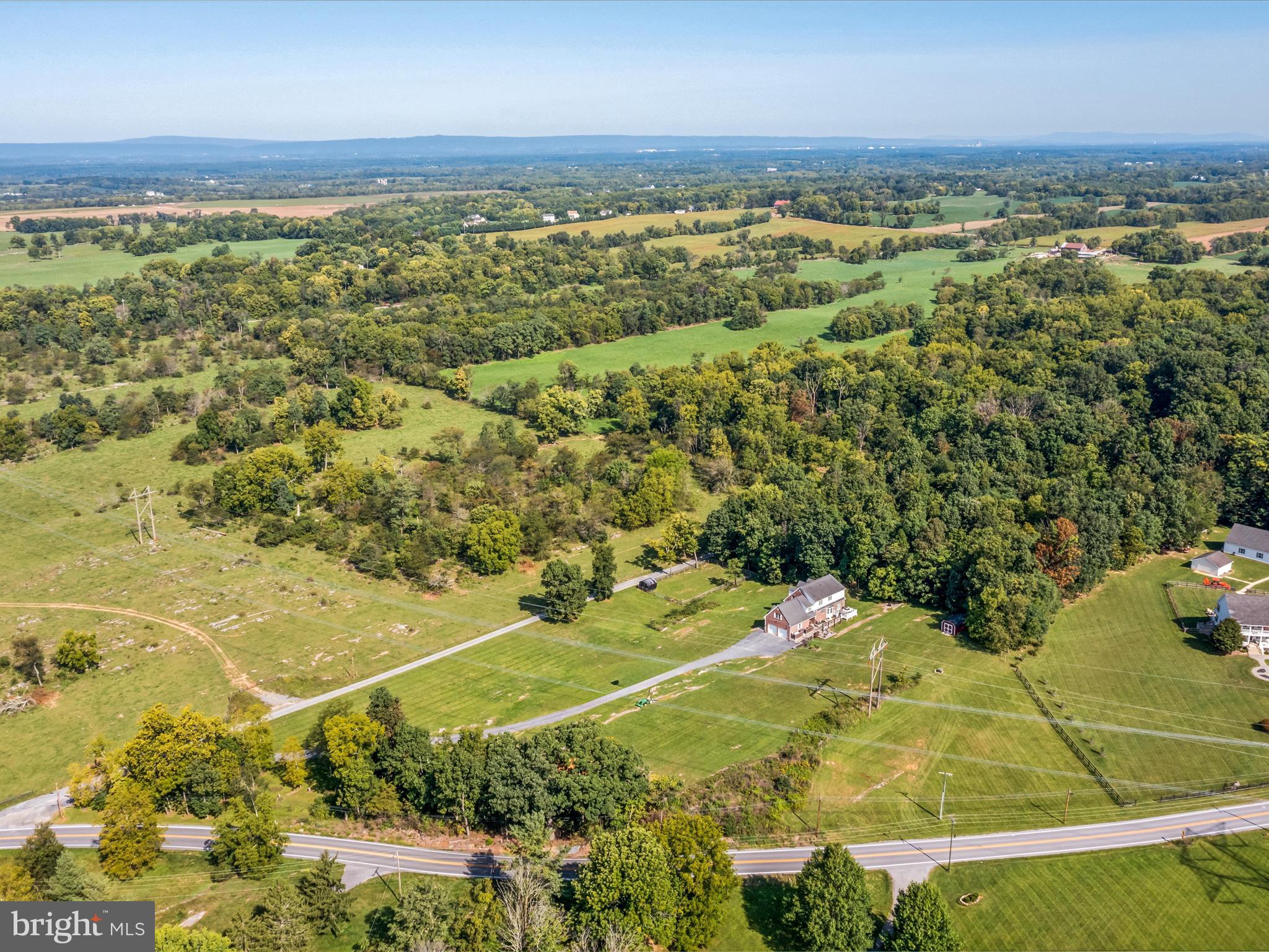 PEMBROKE GROVE - Residential