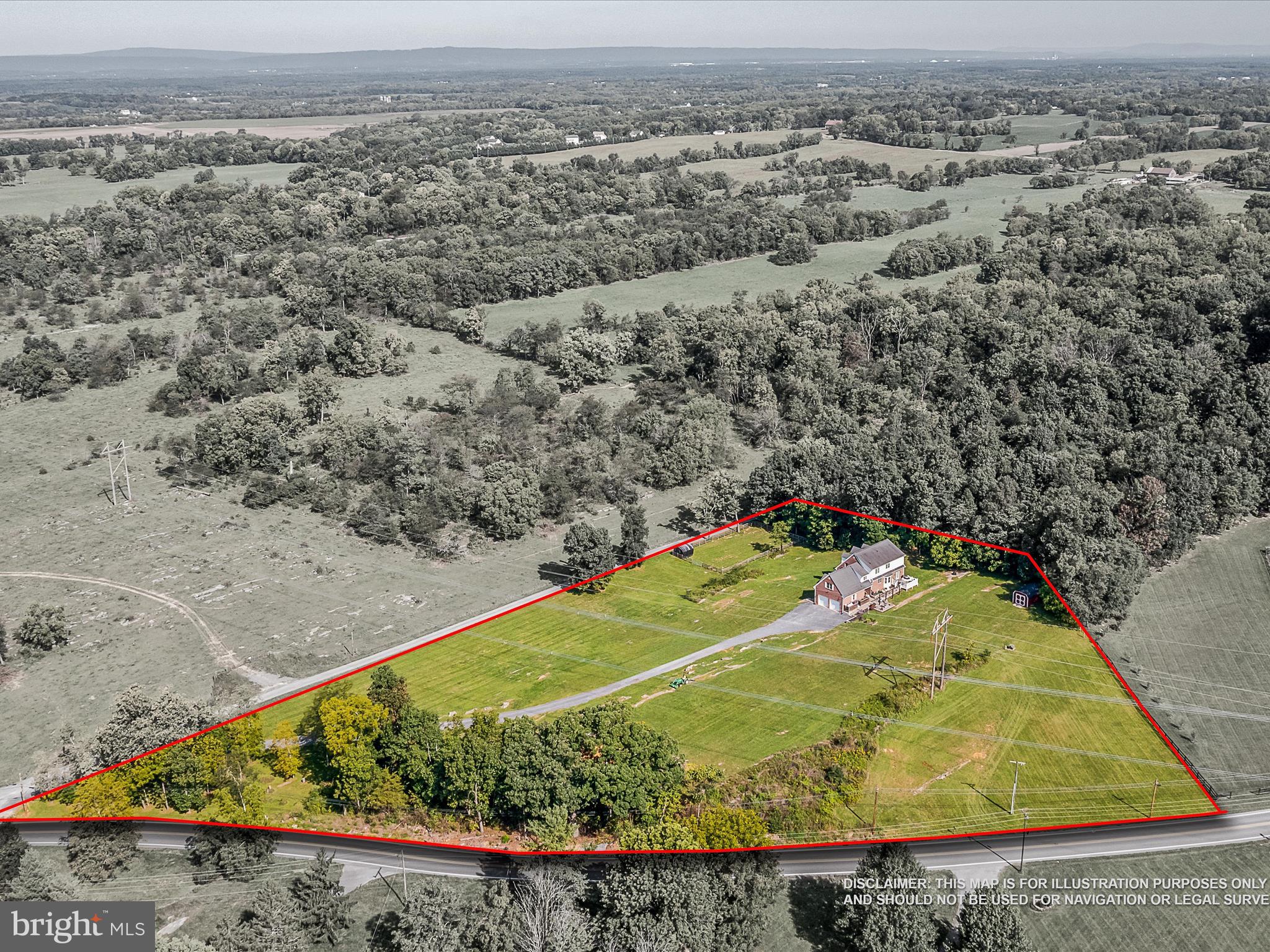 PEMBROKE GROVE - Residential