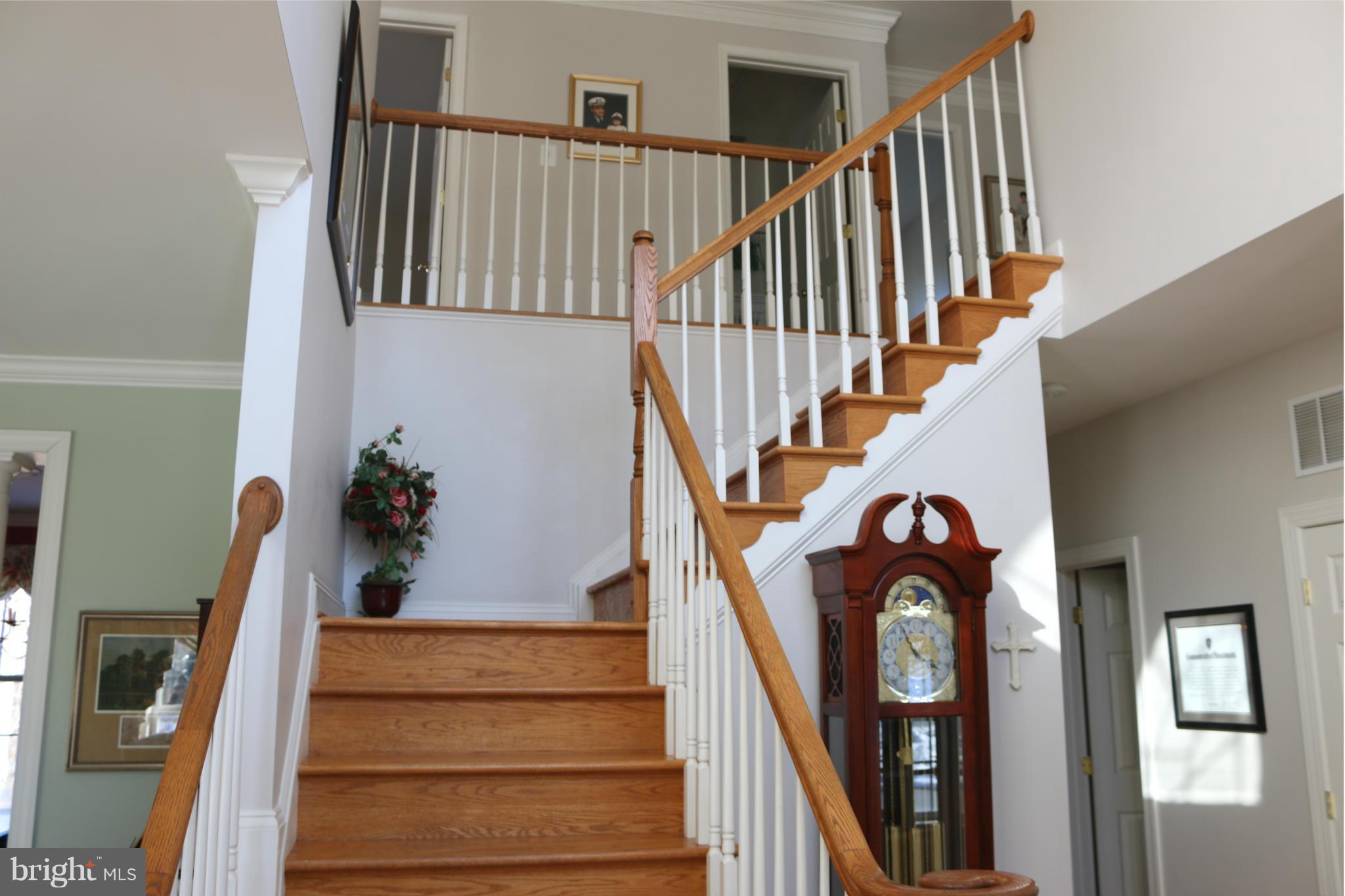 MEADOWBROOK WOODS - Residential