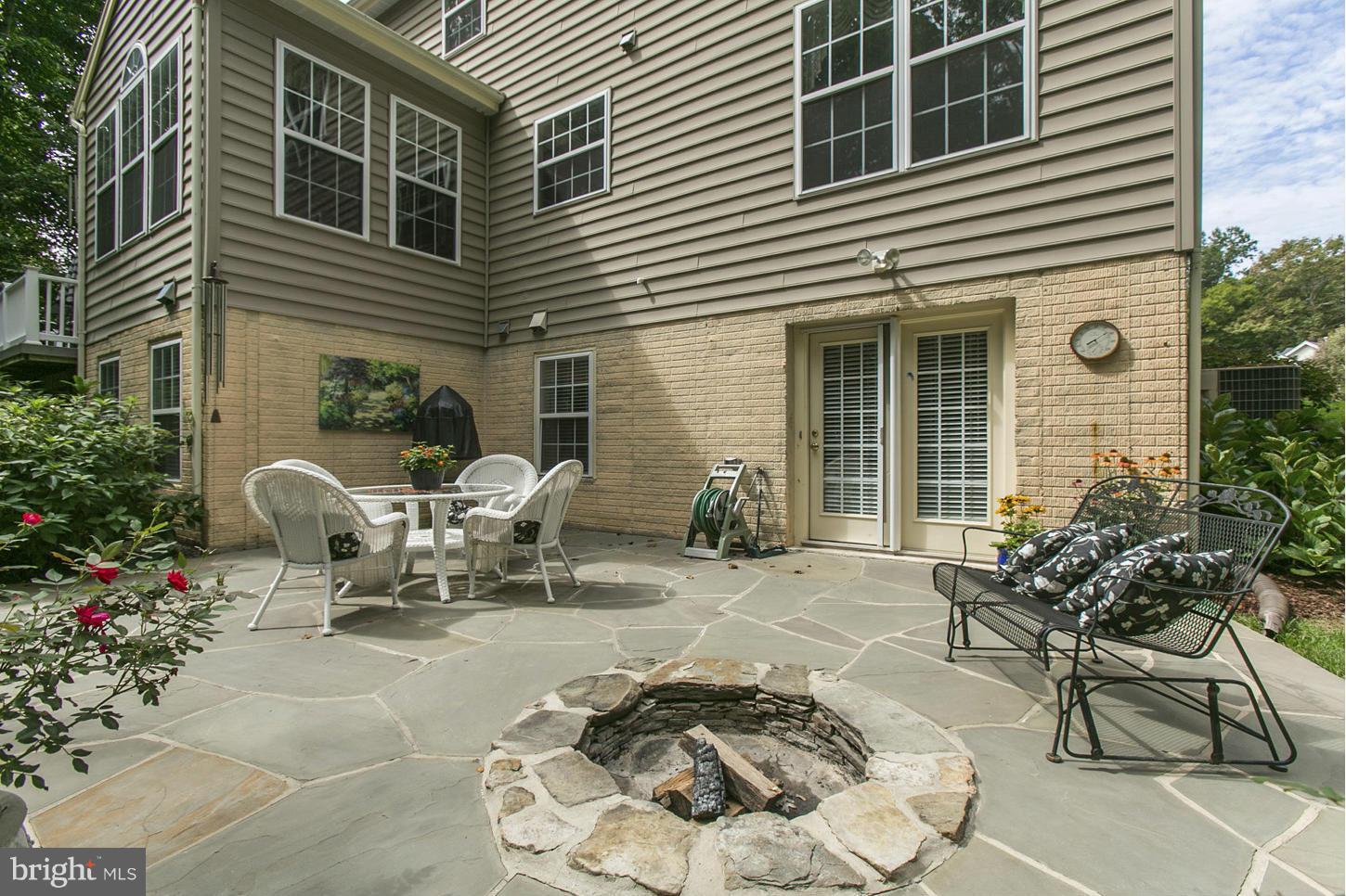 MEADOWBROOK WOODS - Residential