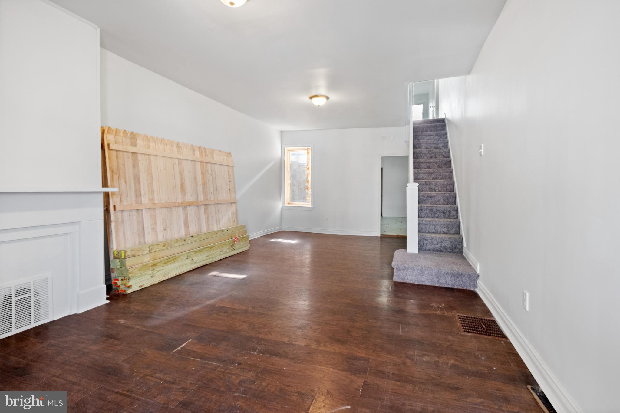 MILL CREEK - Residential