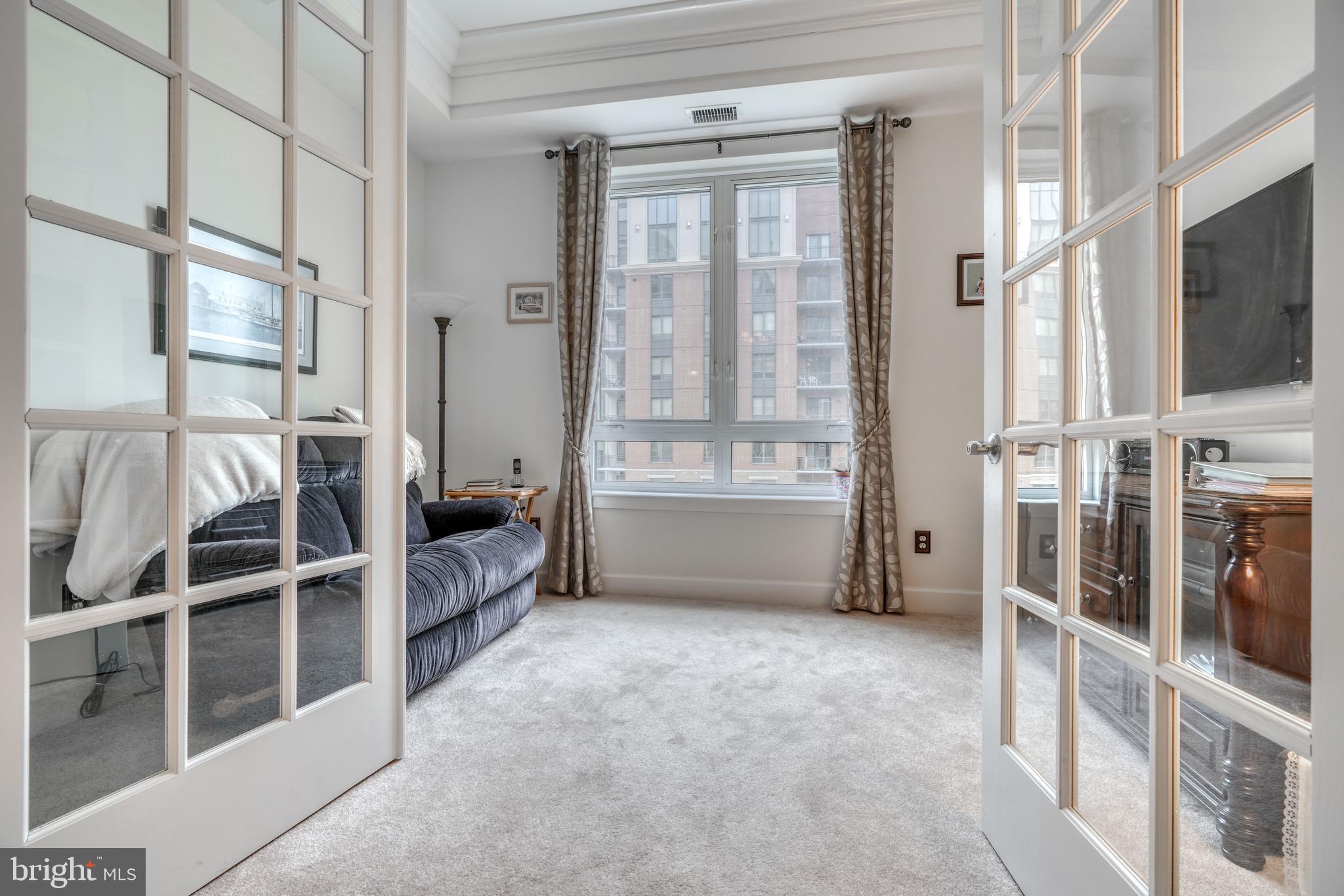 ANNAPOLIS TOWNE CENTRE - Residential