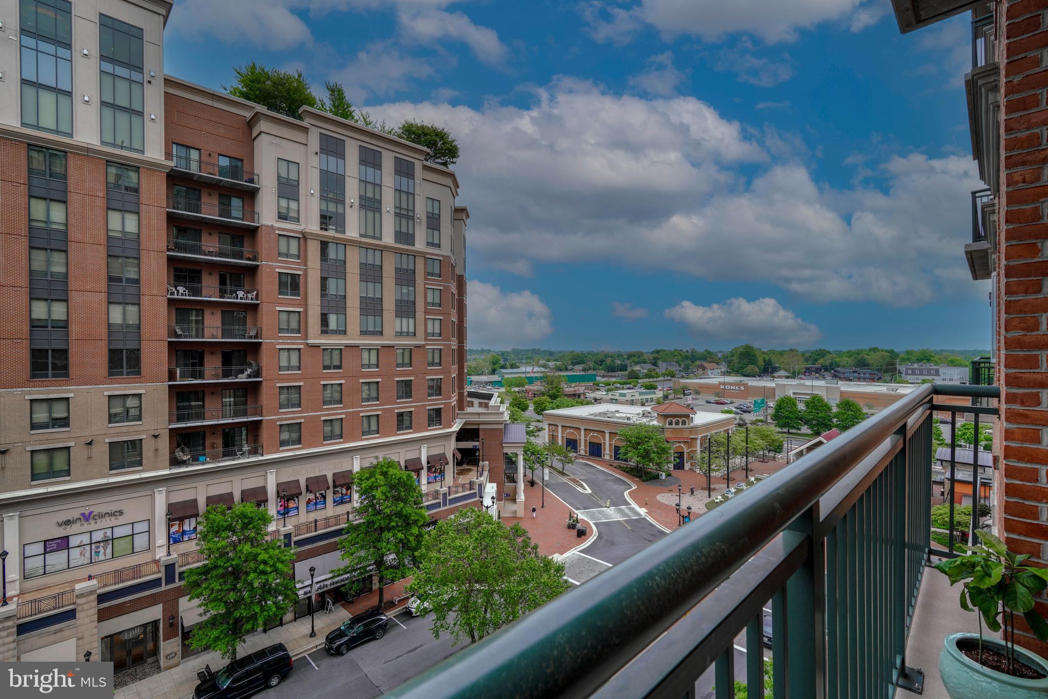 ANNAPOLIS TOWNE CENTRE - Residential