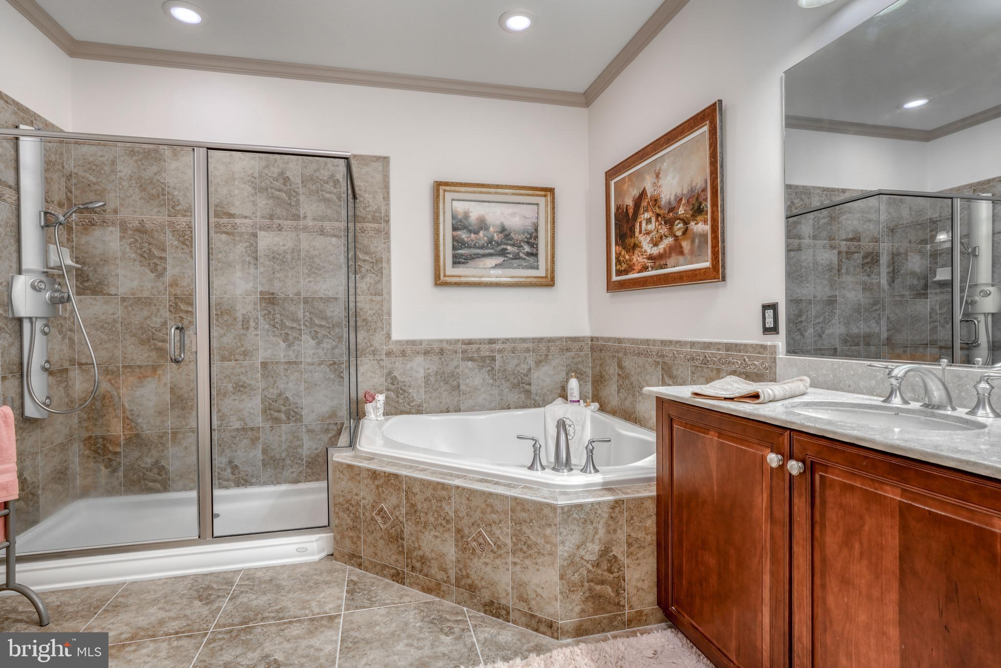 ANNAPOLIS TOWNE CENTRE - Residential