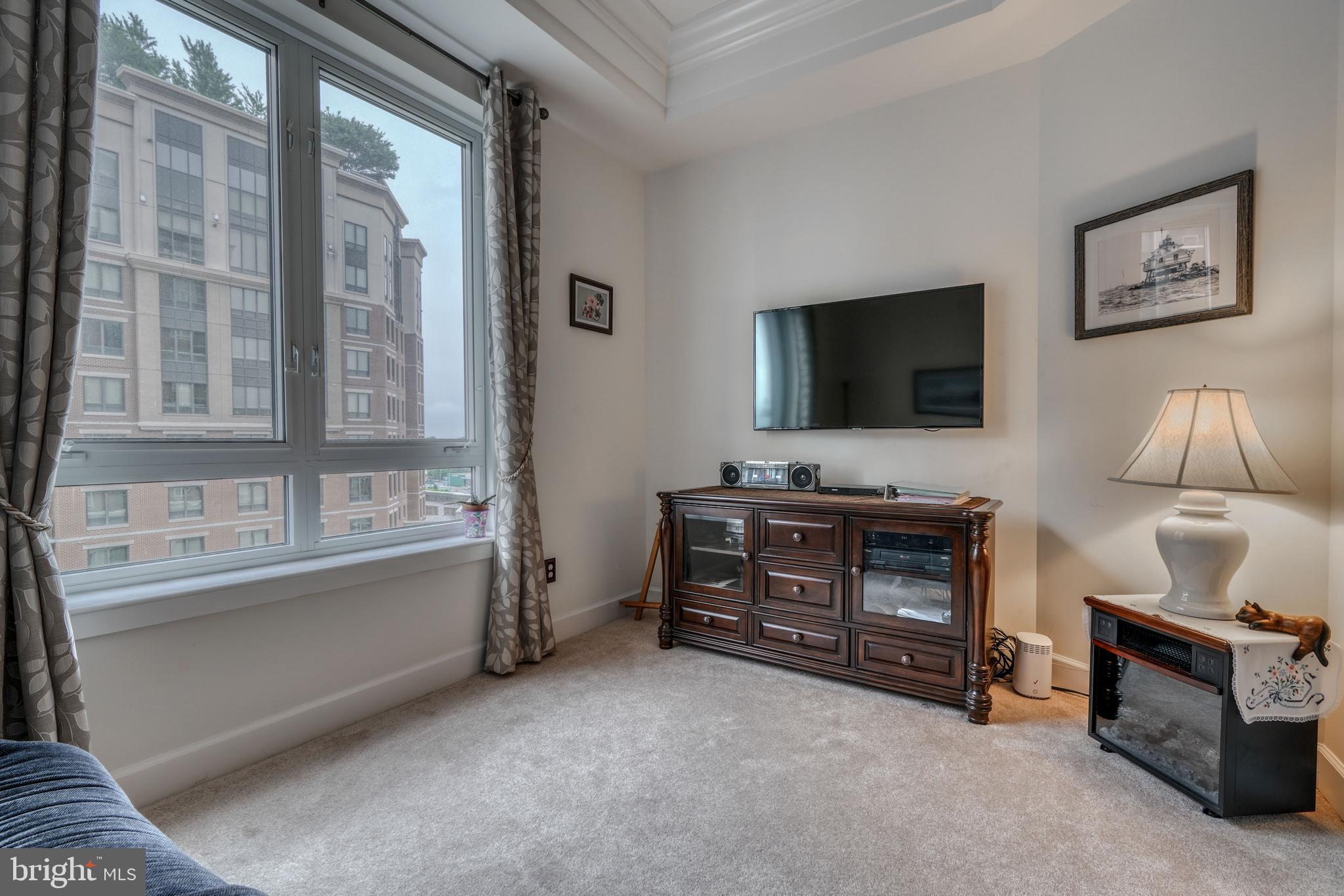 ANNAPOLIS TOWNE CENTRE - Residential