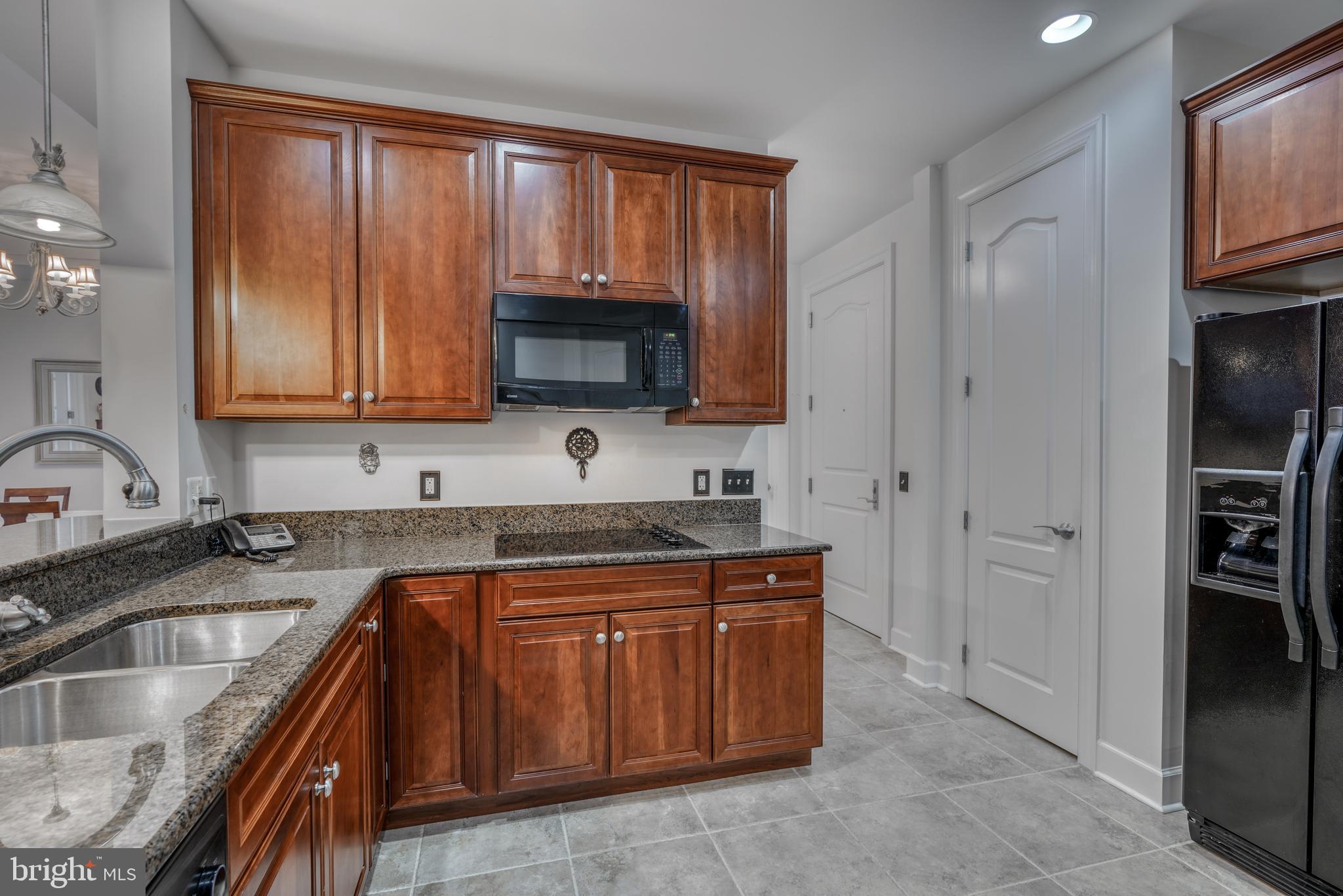 ANNAPOLIS TOWNE CENTRE - Residential