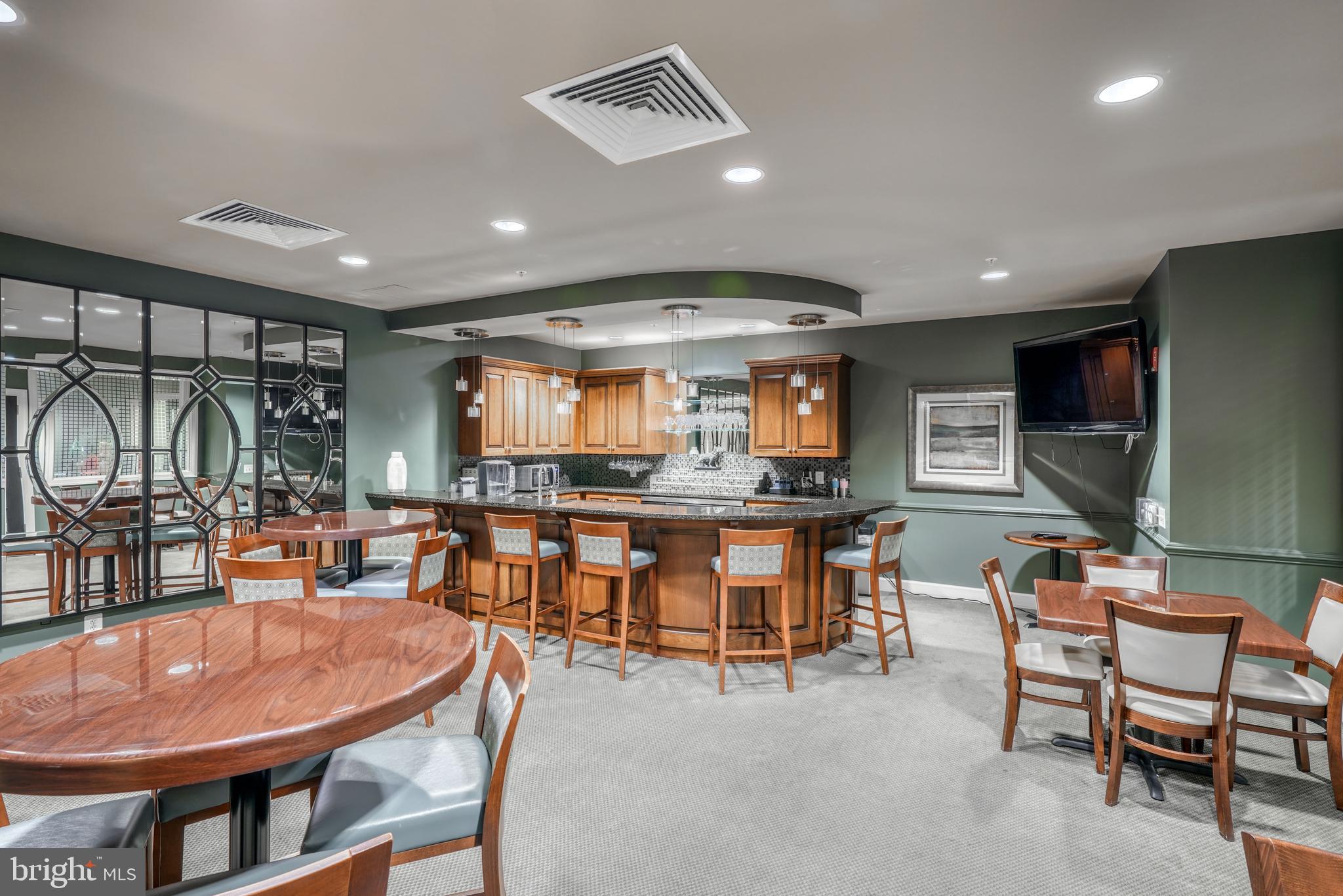 ANNAPOLIS TOWNE CENTRE - Residential