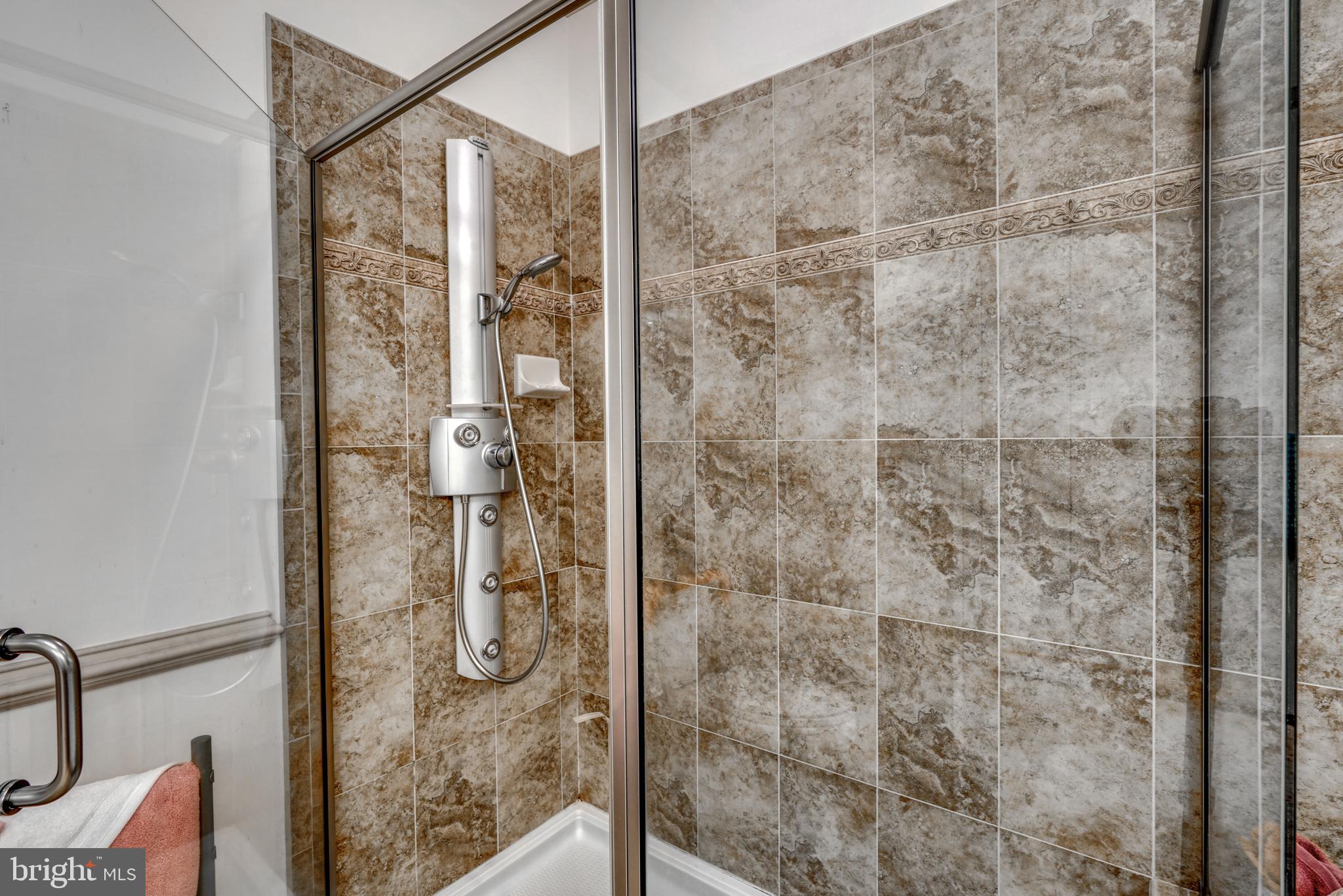 ANNAPOLIS TOWNE CENTRE - Residential