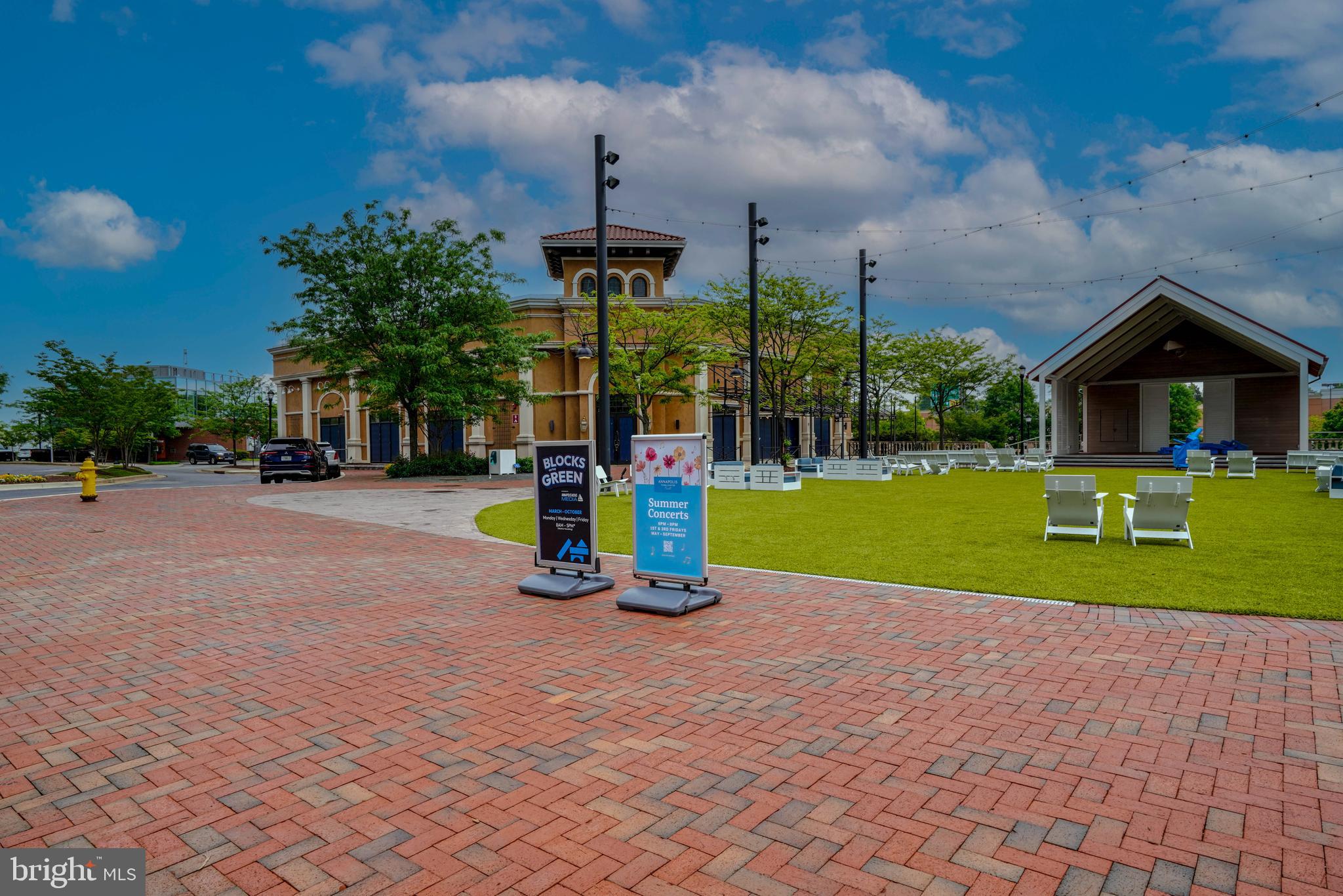 ANNAPOLIS TOWNE CENTRE - Residential