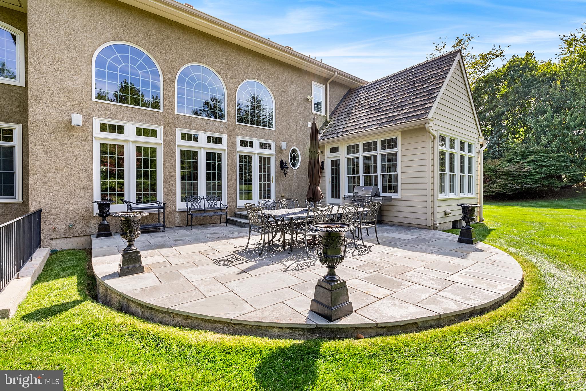 SAYBROOK - Residential