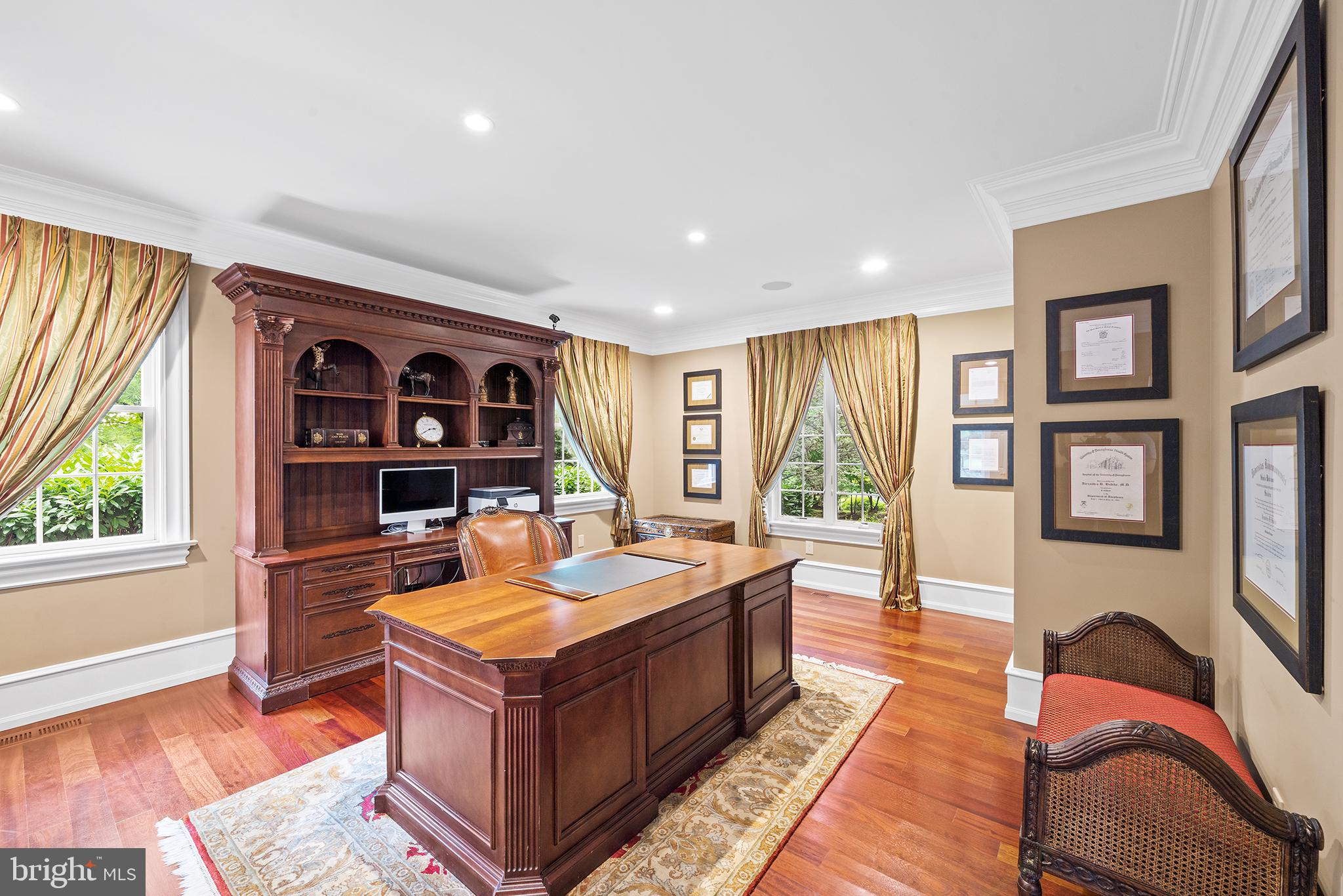 SAYBROOK - Residential