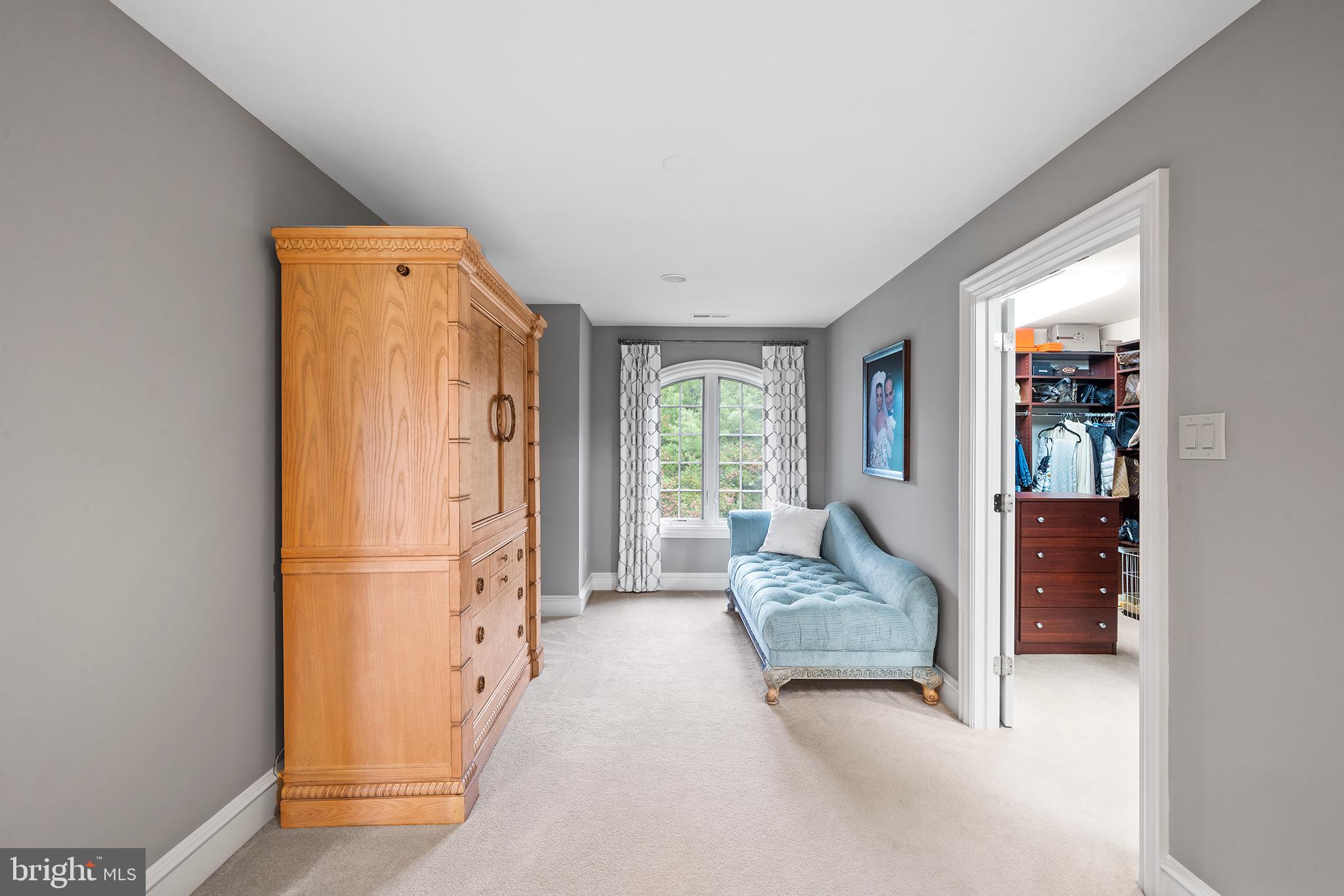 SAYBROOK - Residential