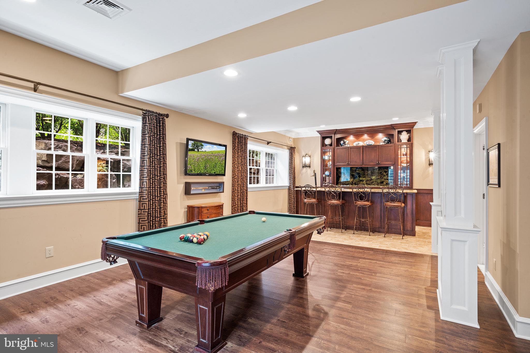 SAYBROOK - Residential