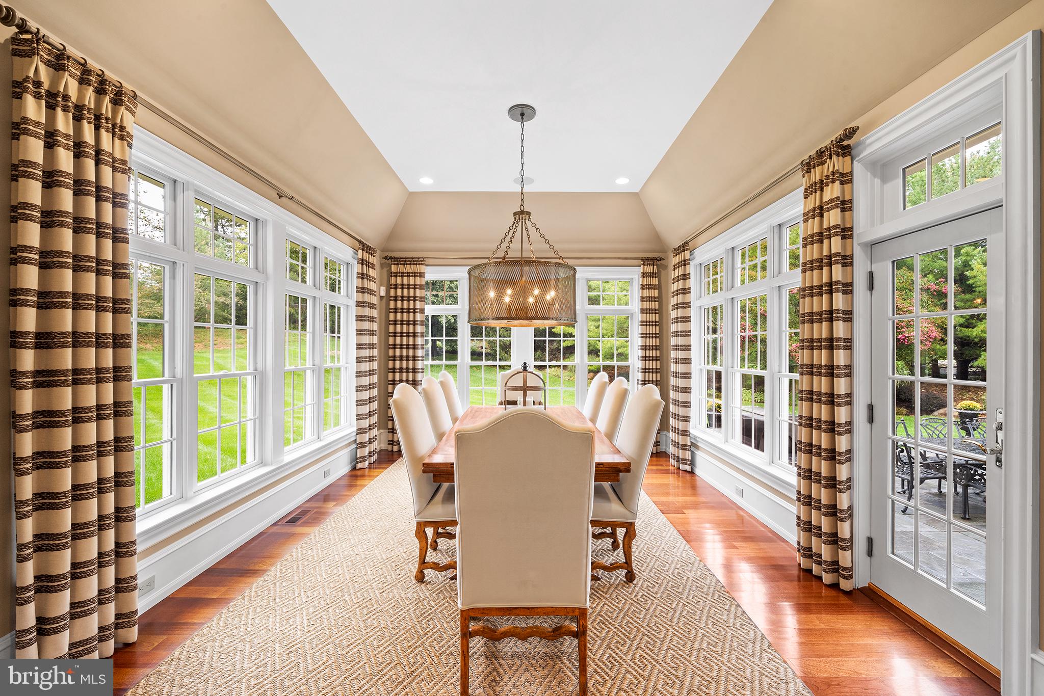 SAYBROOK - Residential