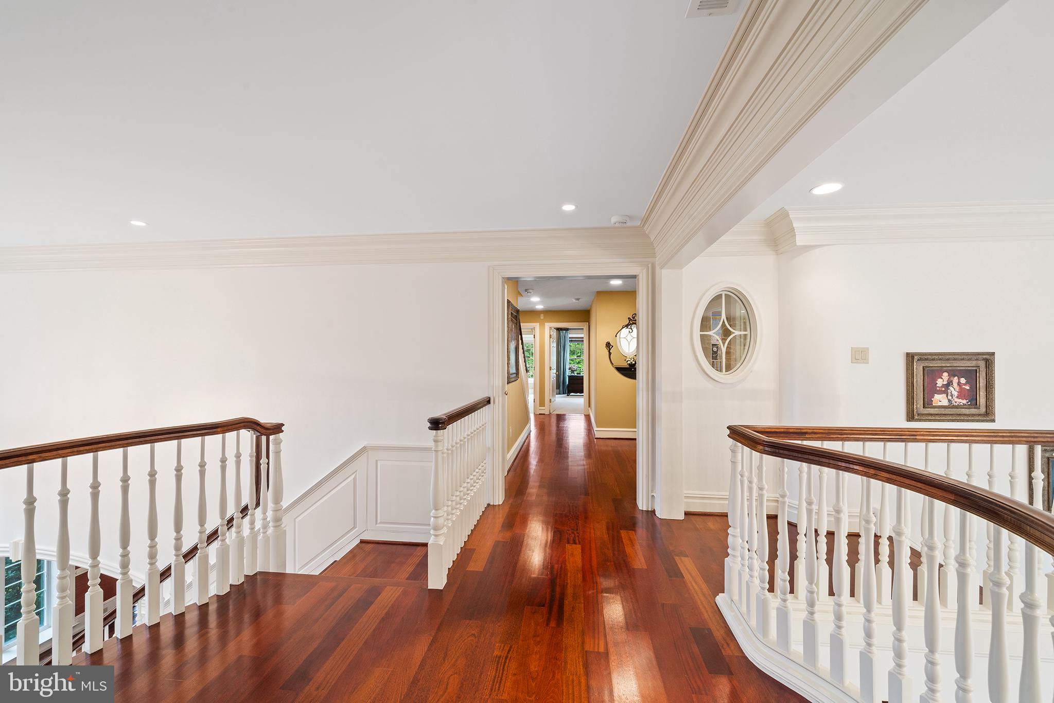 SAYBROOK - Residential