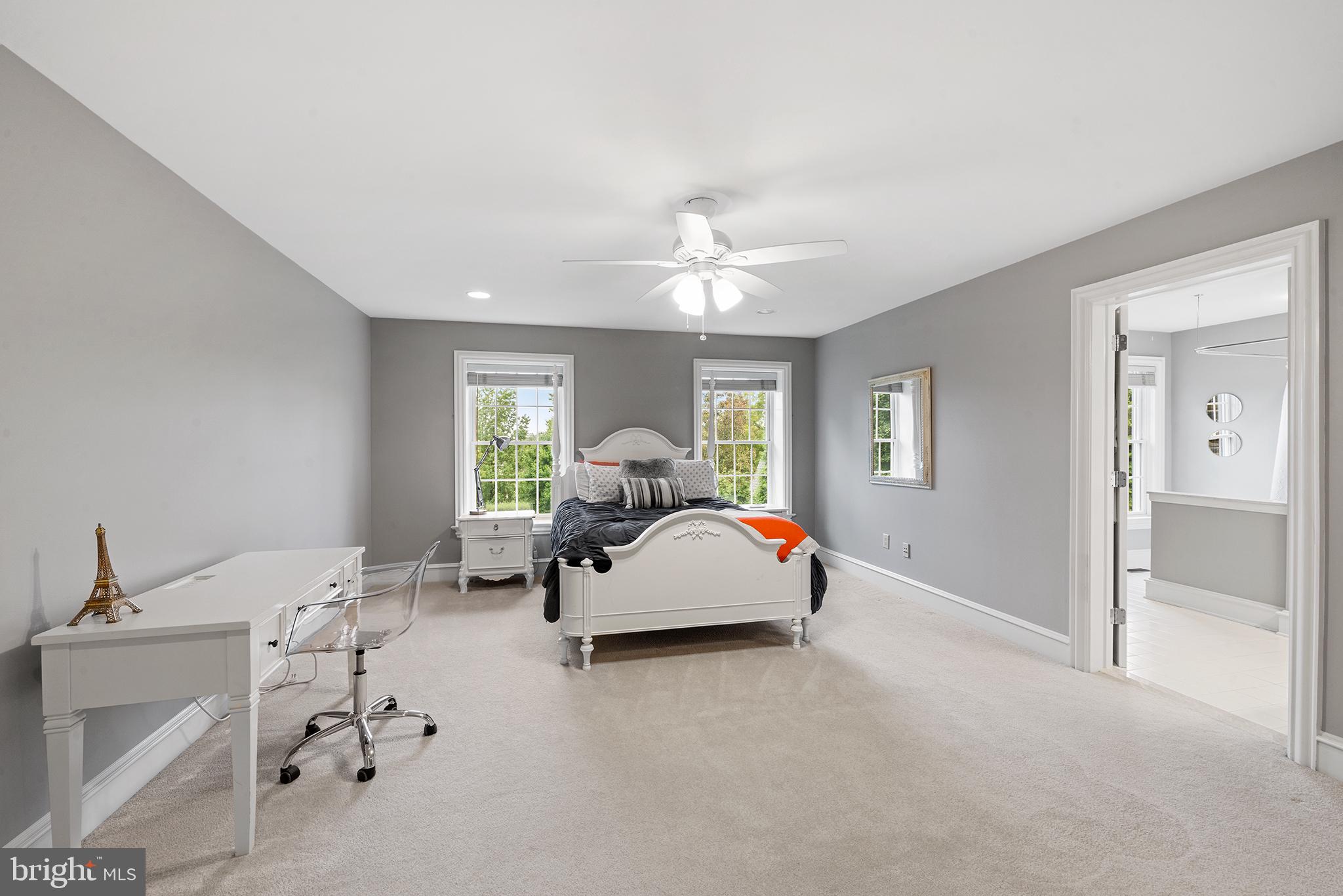 SAYBROOK - Residential