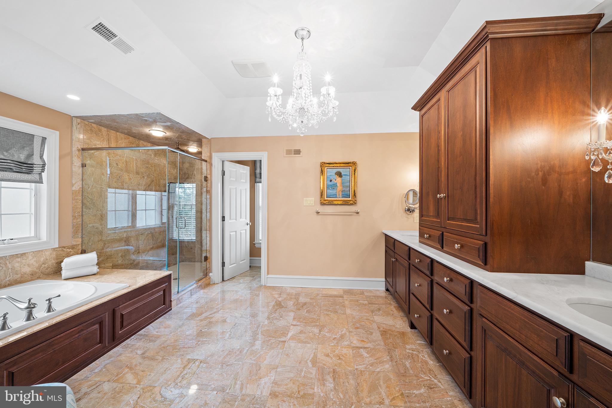 SAYBROOK - Residential