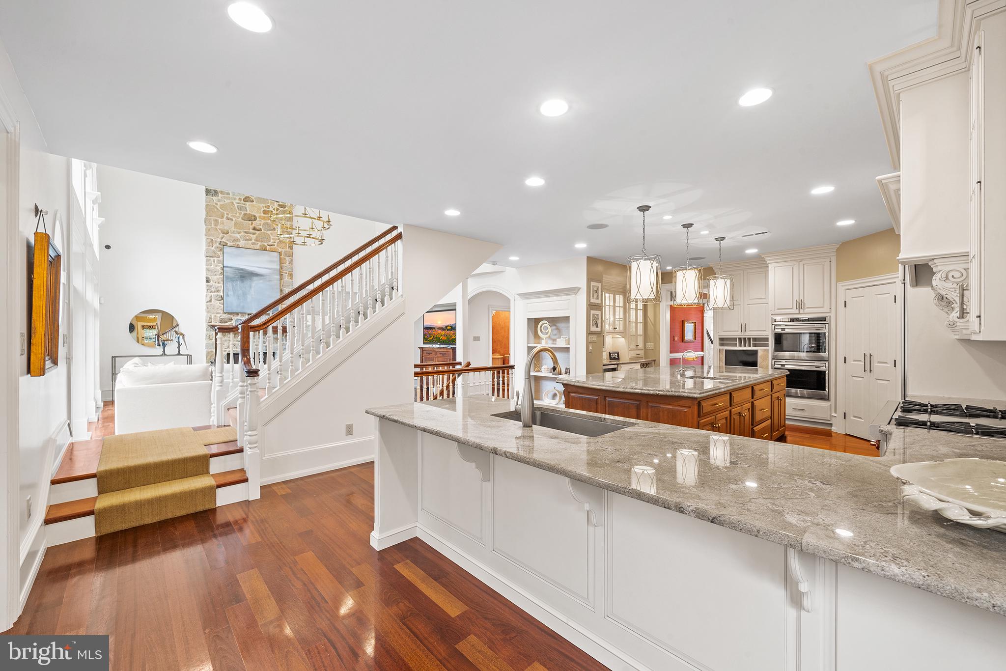 SAYBROOK - Residential