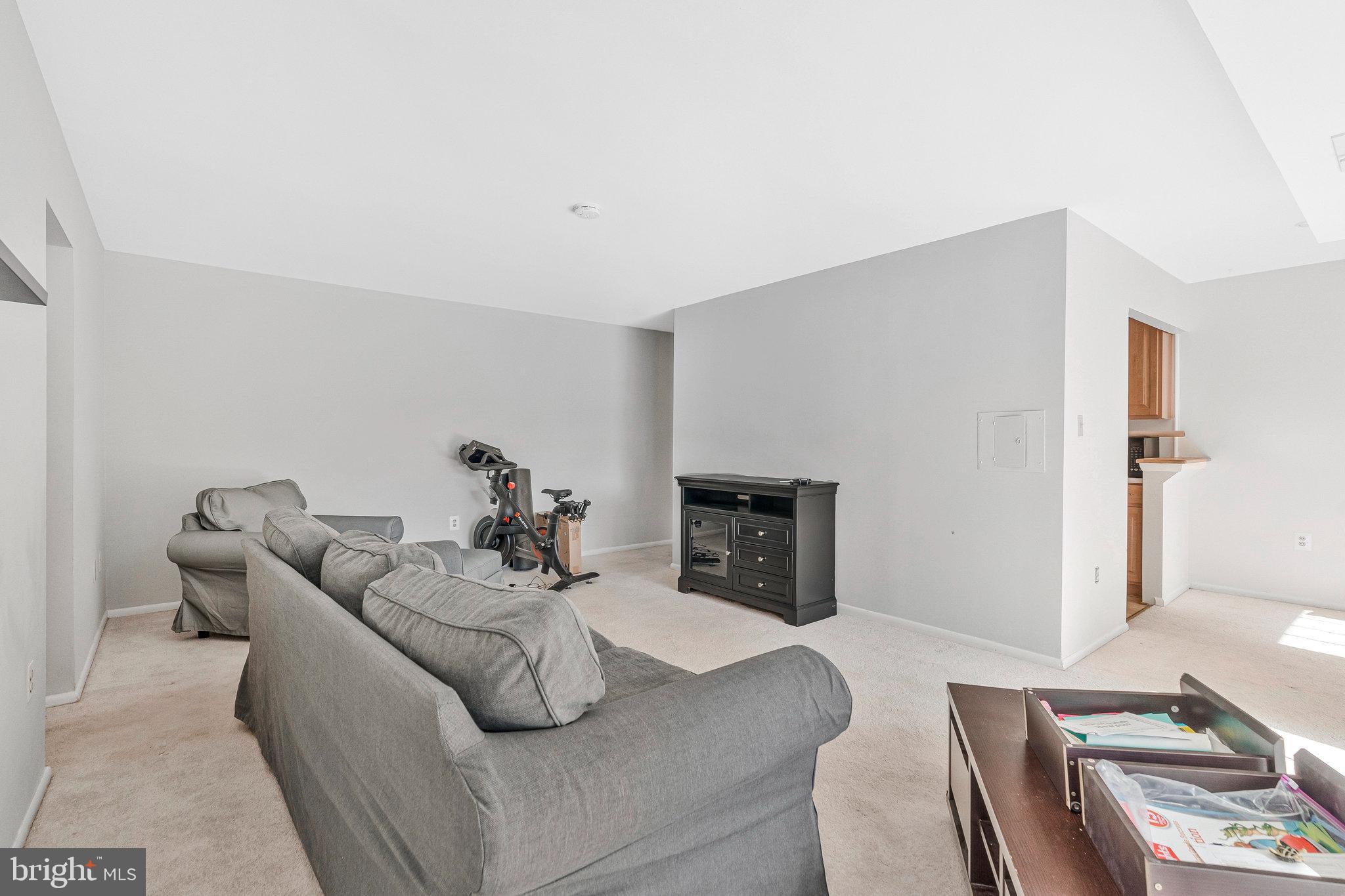 MC LEAN CHASE - Residential Lease